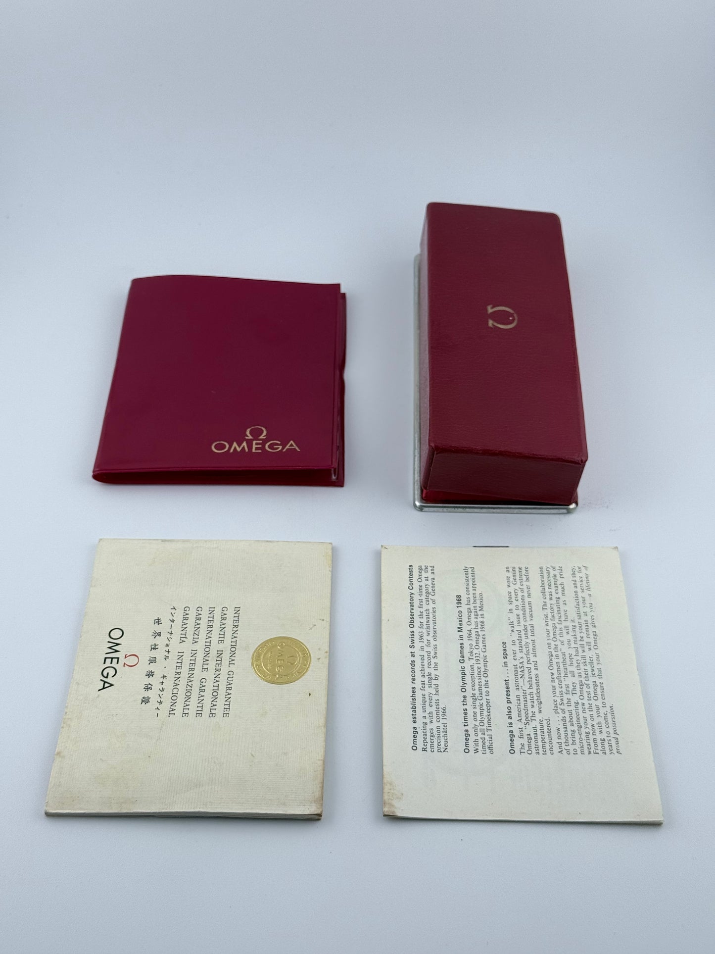 Omega Geneve Date Manual Wind 136.041 - Box and Papers
