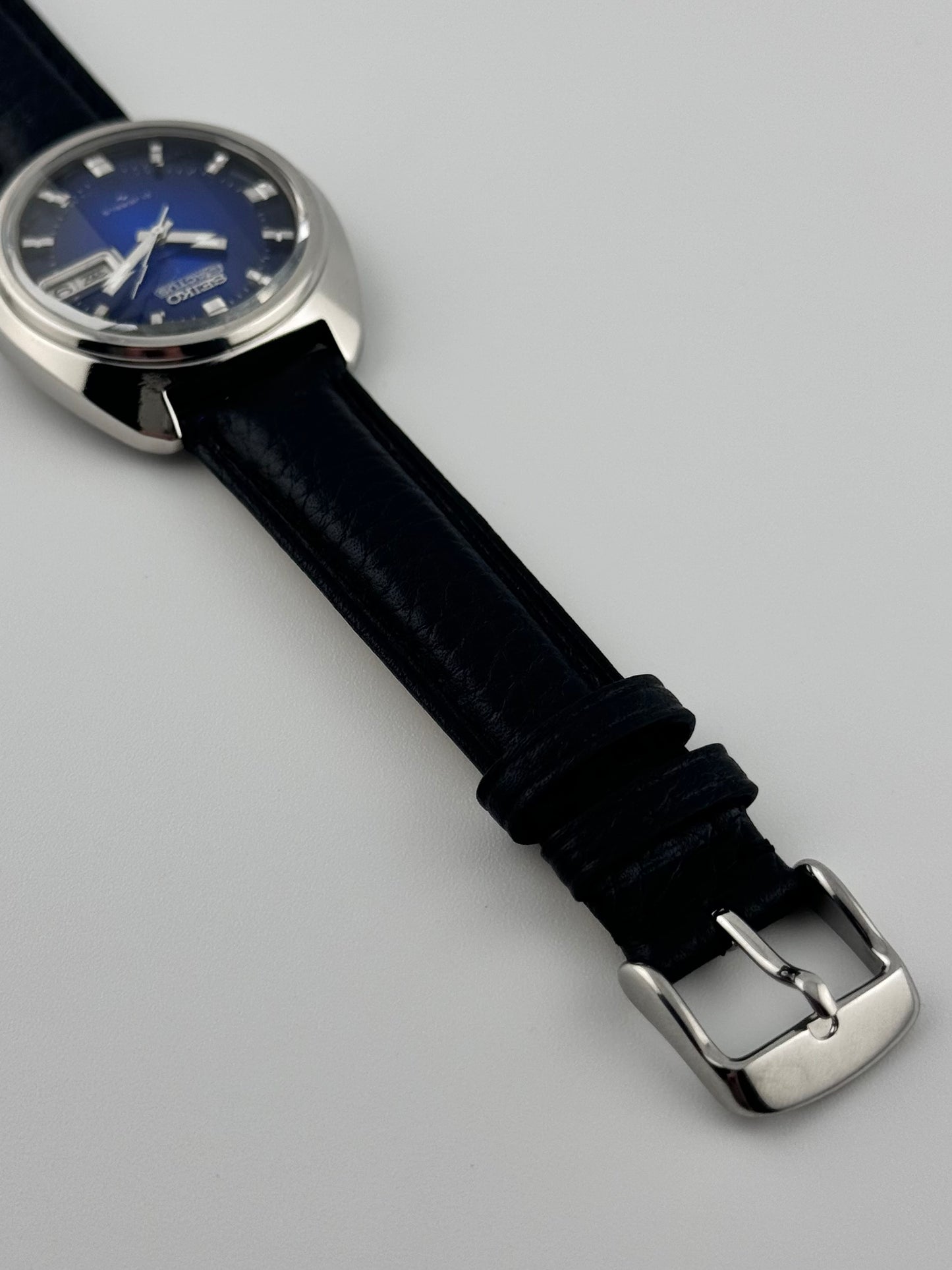 Seiko 5 ACTUS Automatic 7019-7350 - JDM - Gradient Blue - Faceted Crystal