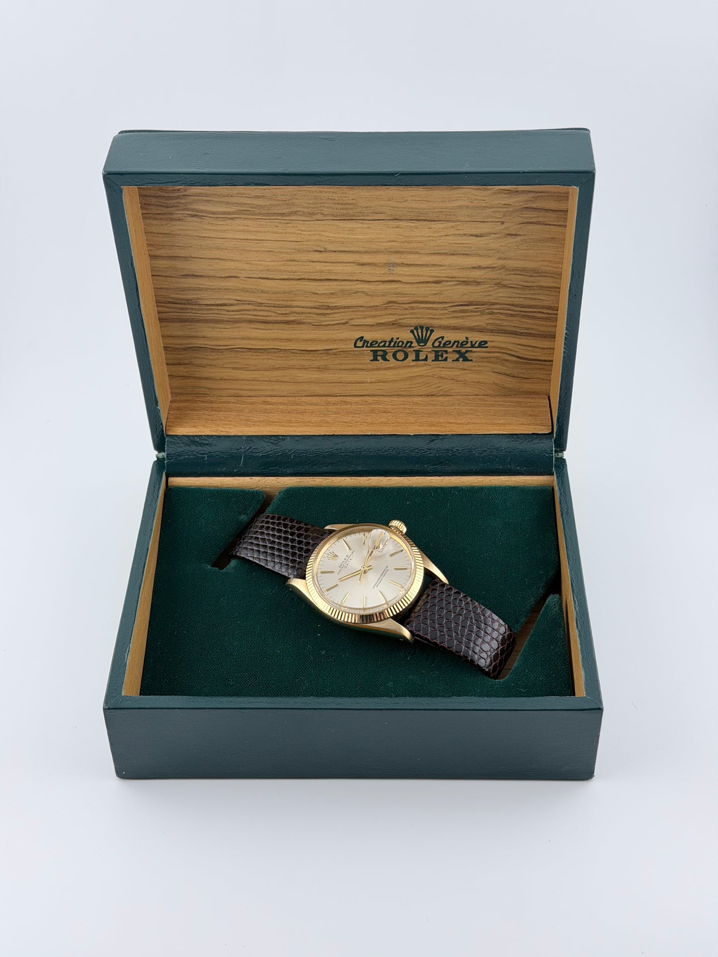 Rolex Oyster Perpetual Date Automatic - 1503 - Solid 14kt Gold - Original Box