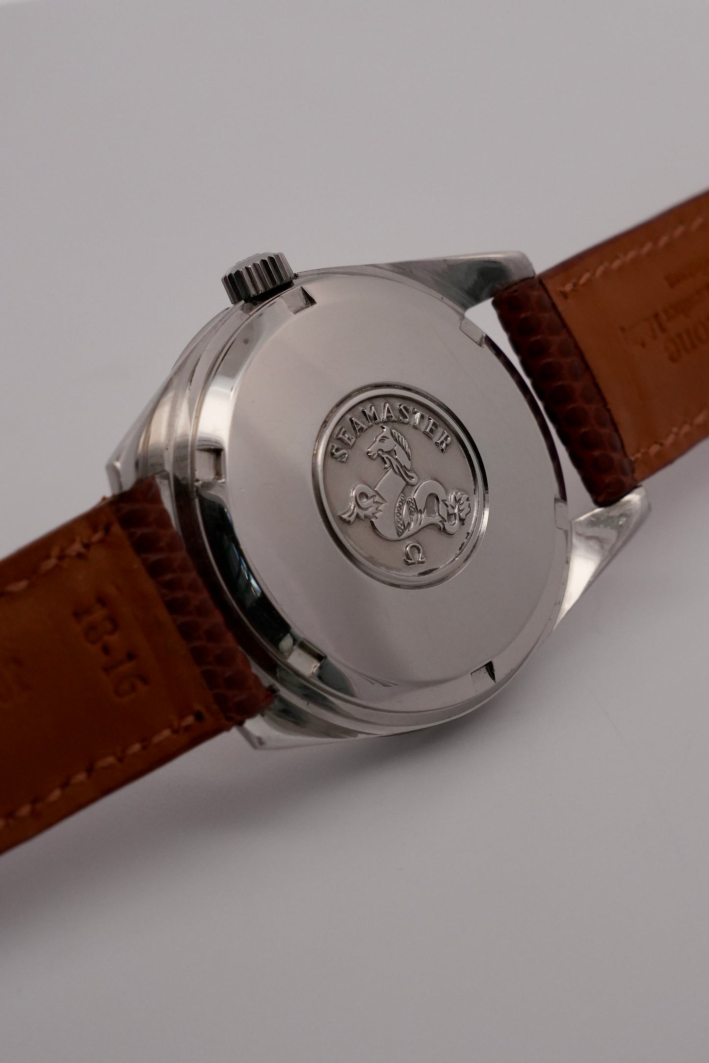Omega Seamaster Automatic Date - 166.010