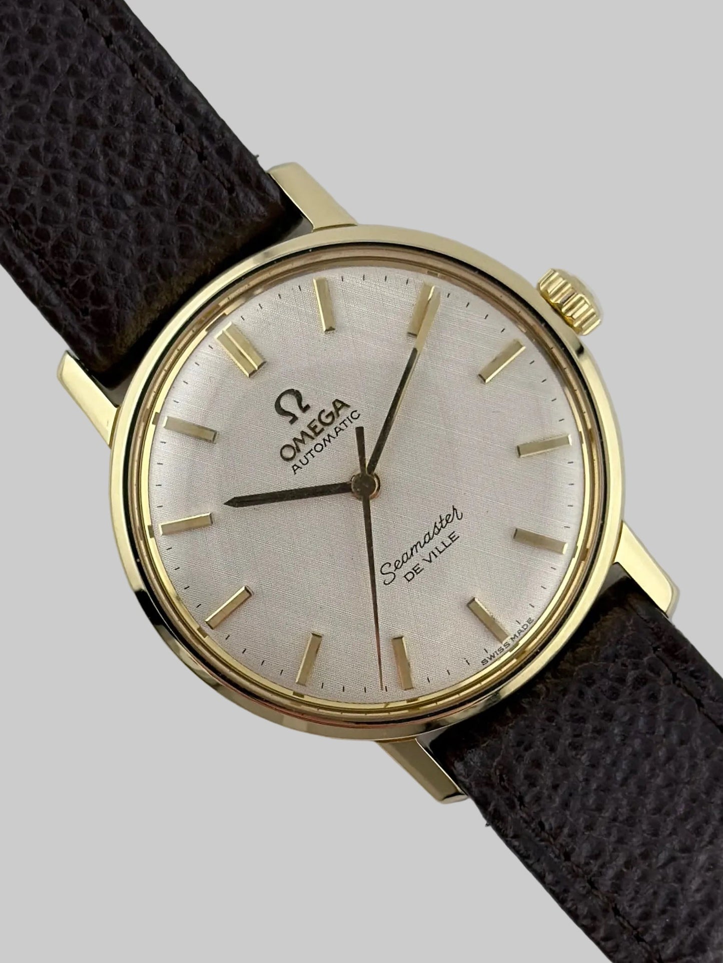 Omega Seamaster De Ville Automatic Linen Dial - 18ct Gold - 165.5020 - Box and Papers!