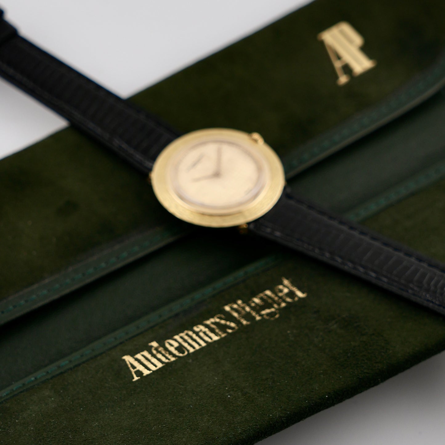 Audemars Piguet Disco Volante 18ct Gold Guilloché Dial | Ultra Rare | 1960s
