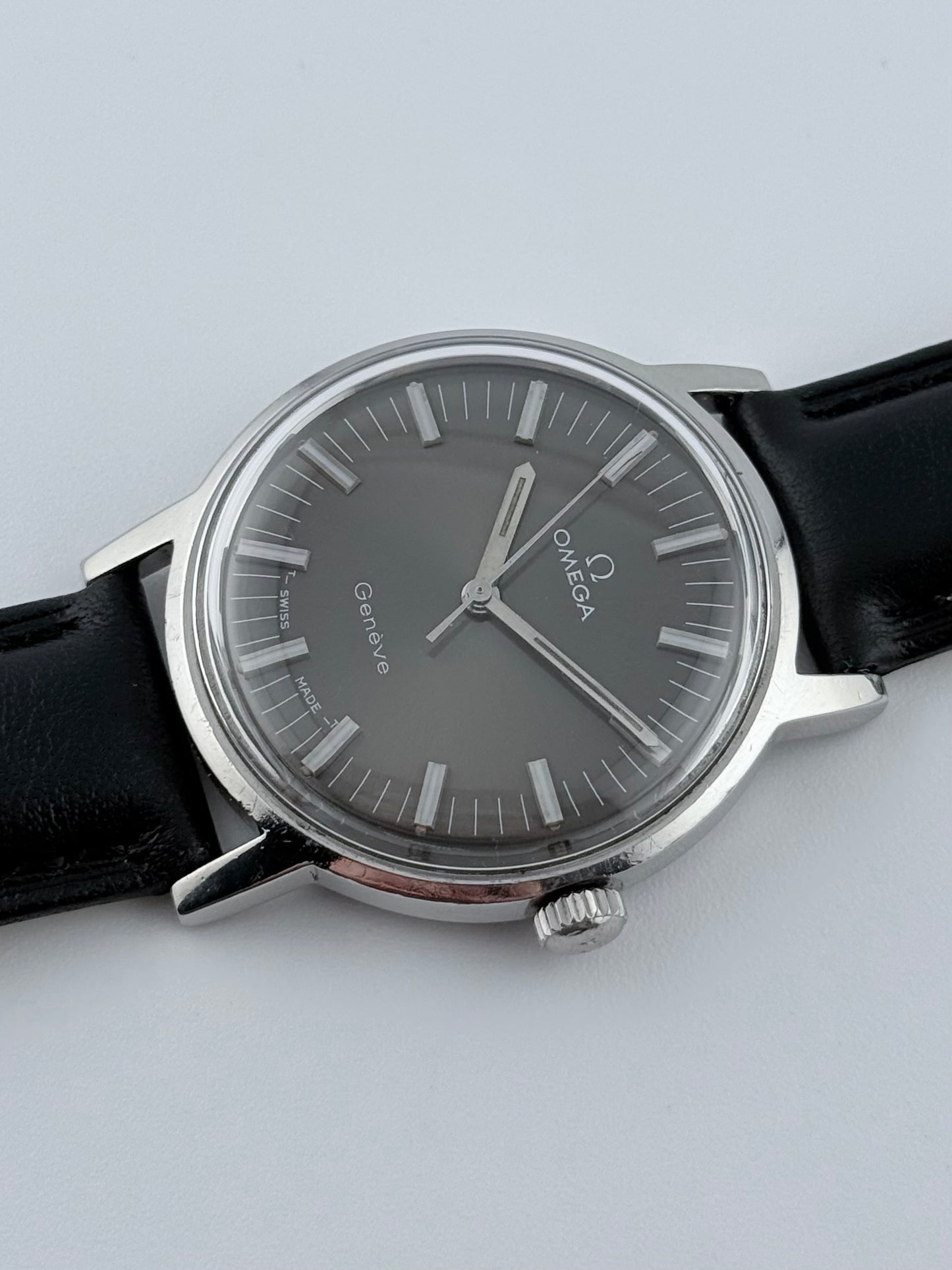 Omega Geneve Manual Wind 135.070 - Rare Slate Grey Dial