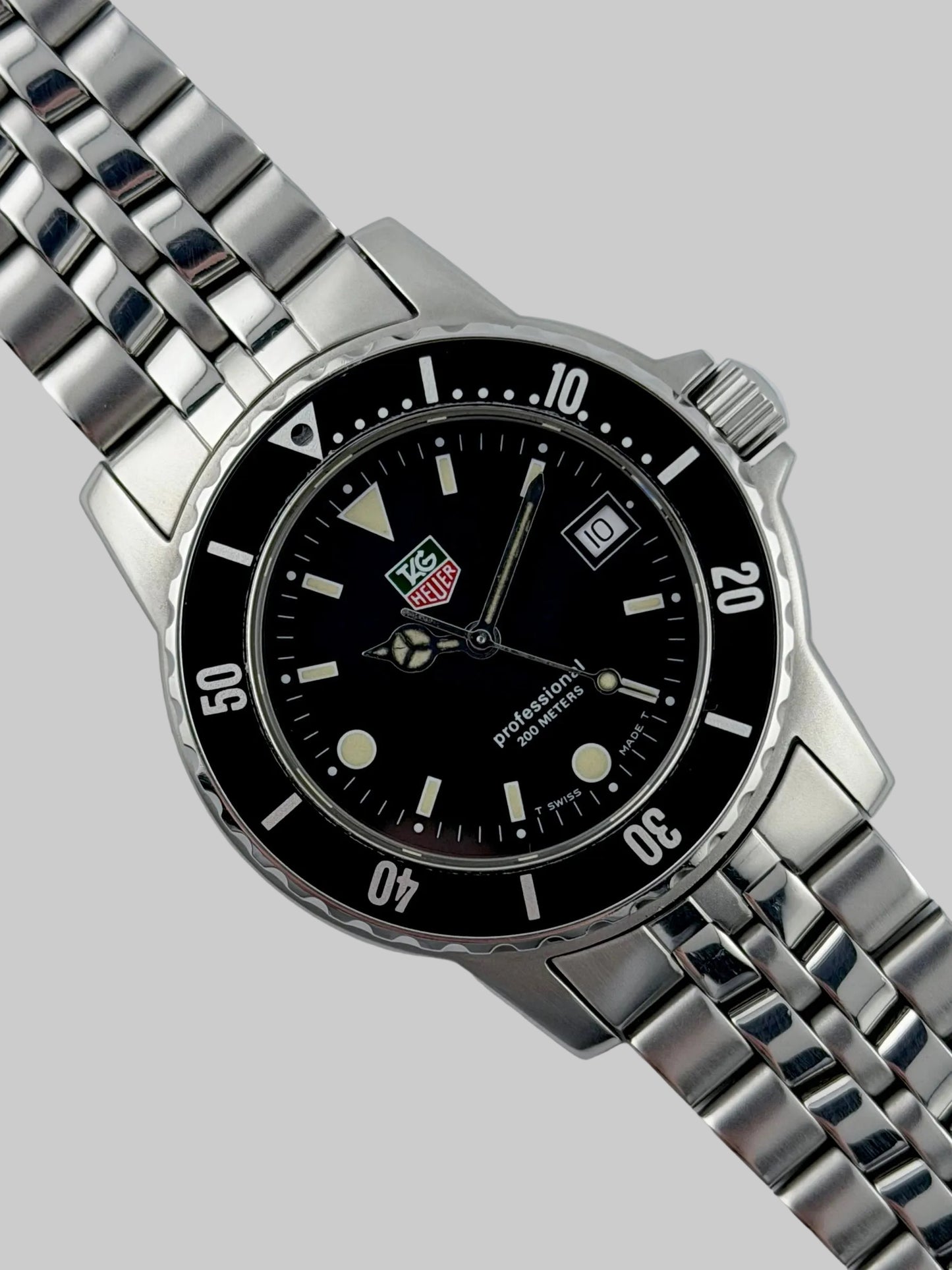 Tag Heuer Professional 200m Quartz Date - WD1210-G-20