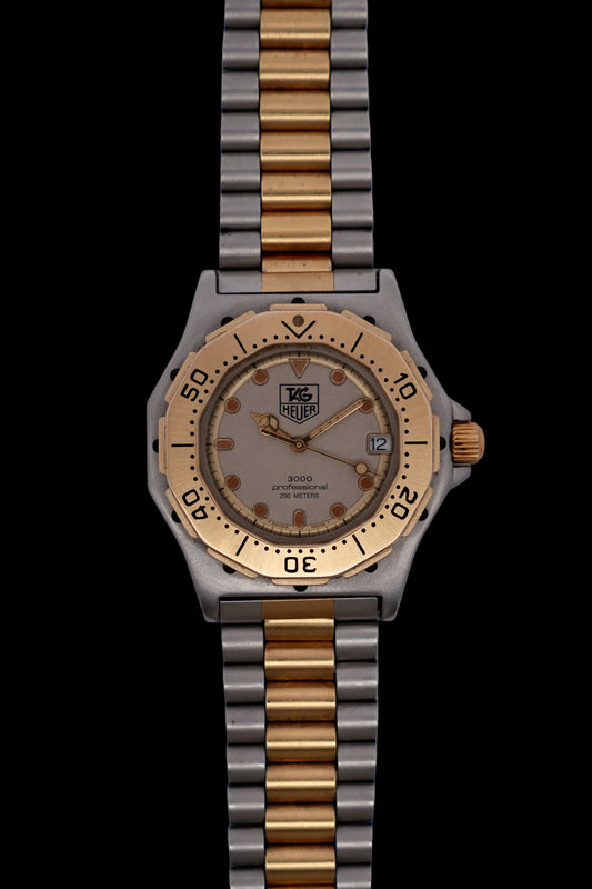 TAG Heuer Professional 3000 Quartz Date - 934.213 - Two-tone