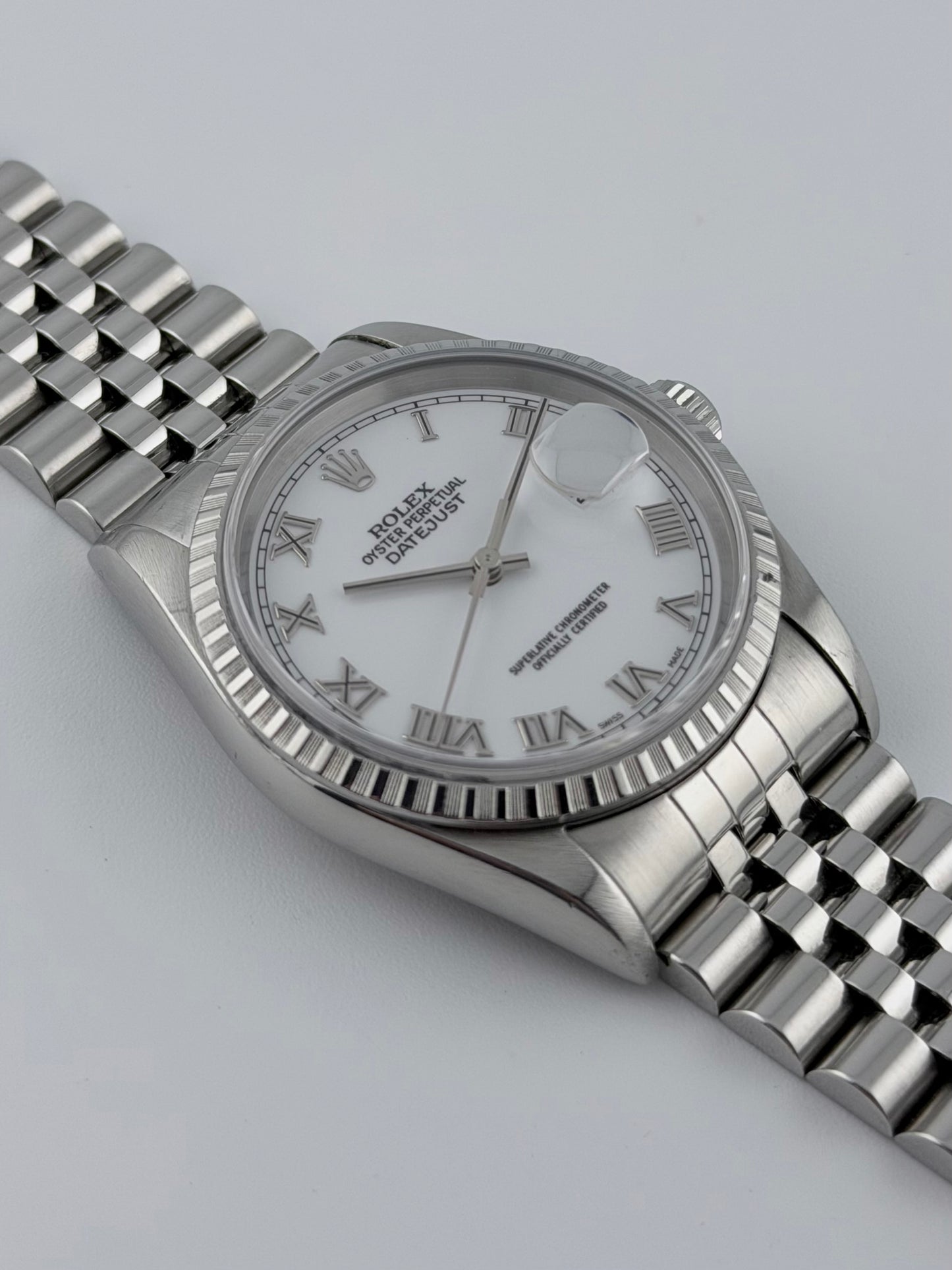 Rolex Datejust Oyster Perpetual - 16220 - Roman Numeral Dial - Original Box