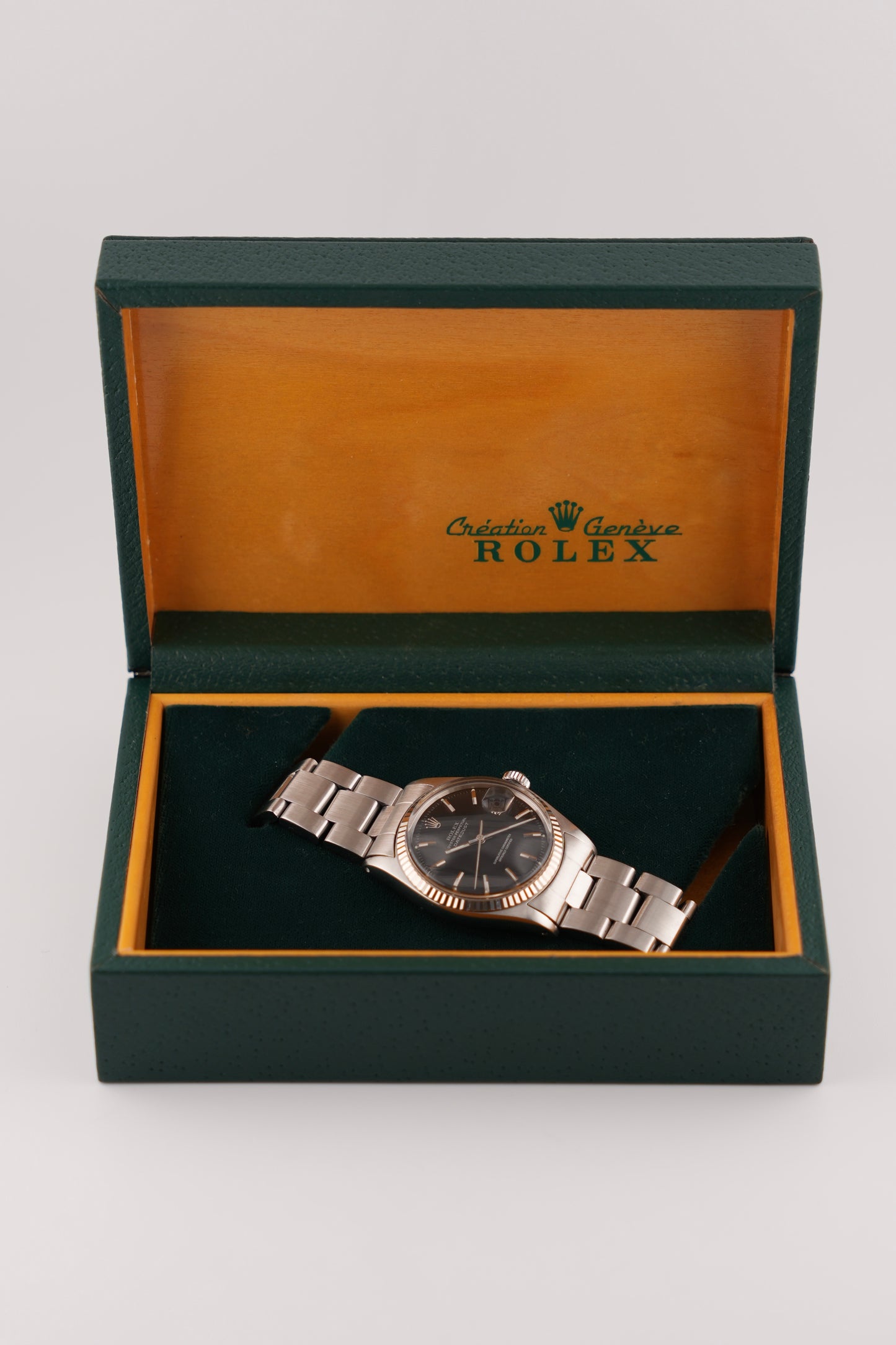 Rolex Datejust Oyster Perpetual Automatic - Rare Matte Black Dial - 1601
