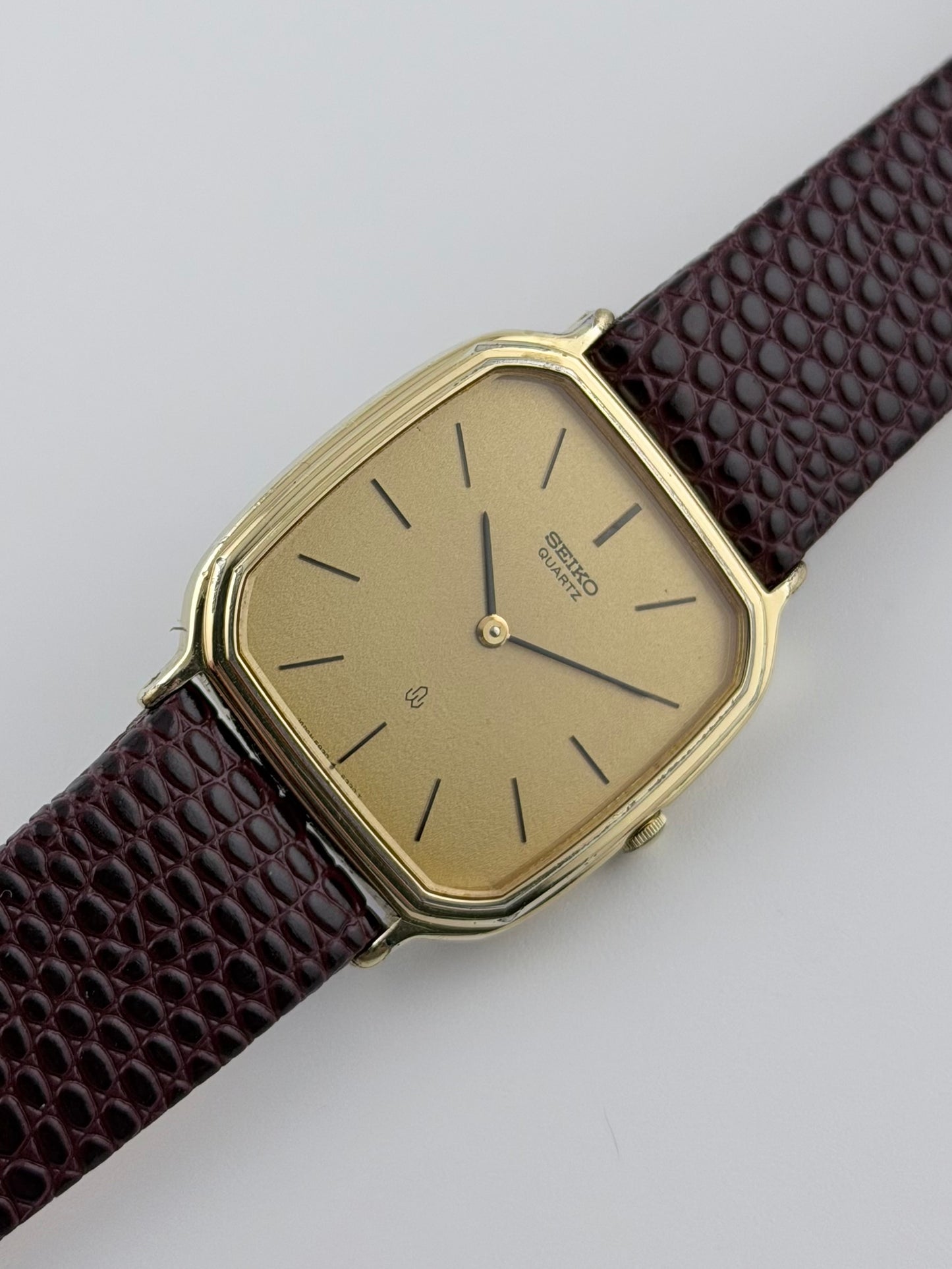 Seiko Tank Quartz - 5930-5300