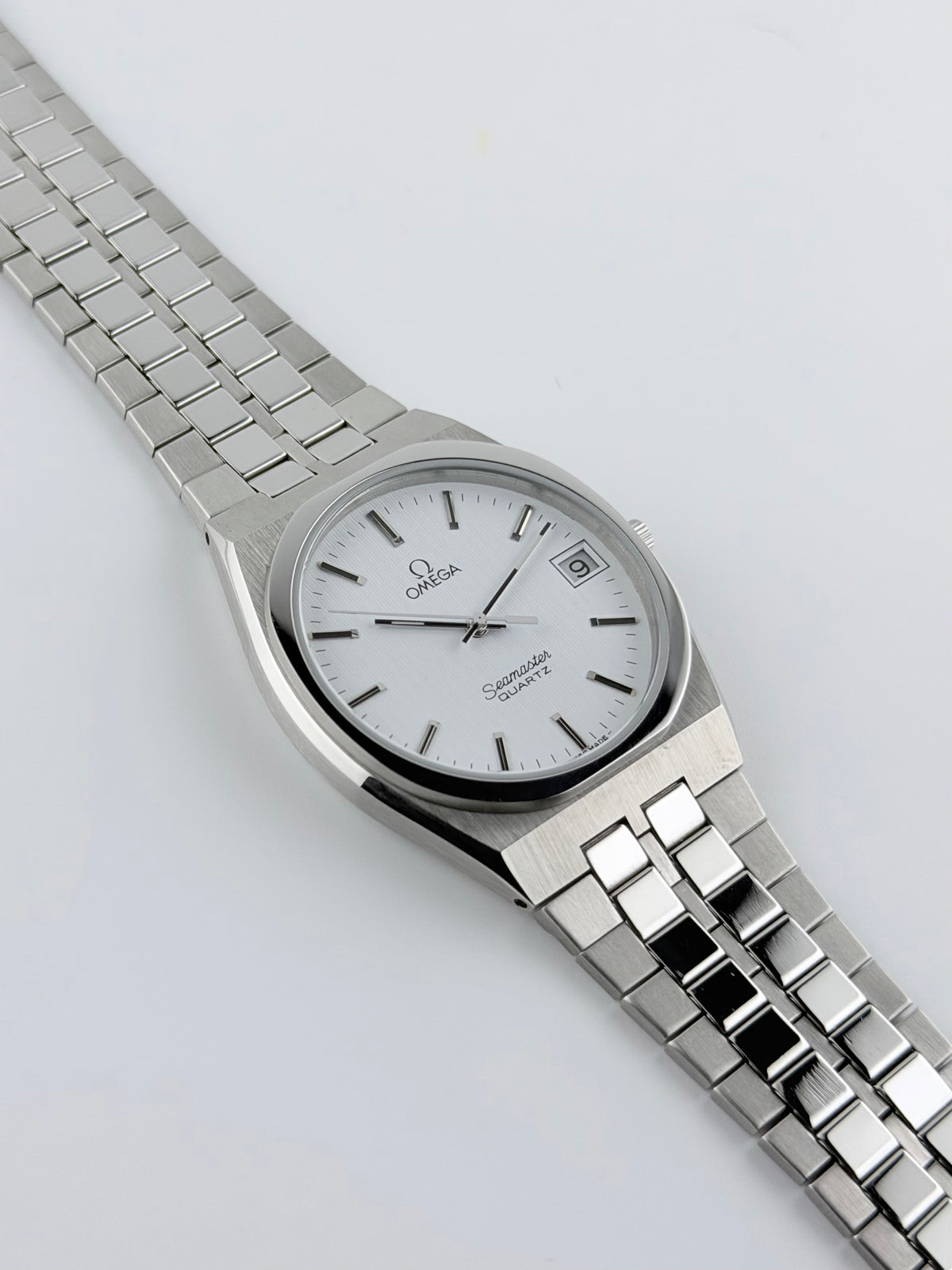 Omega Seamaster Quartz Date 196.0225 - Near mint!
