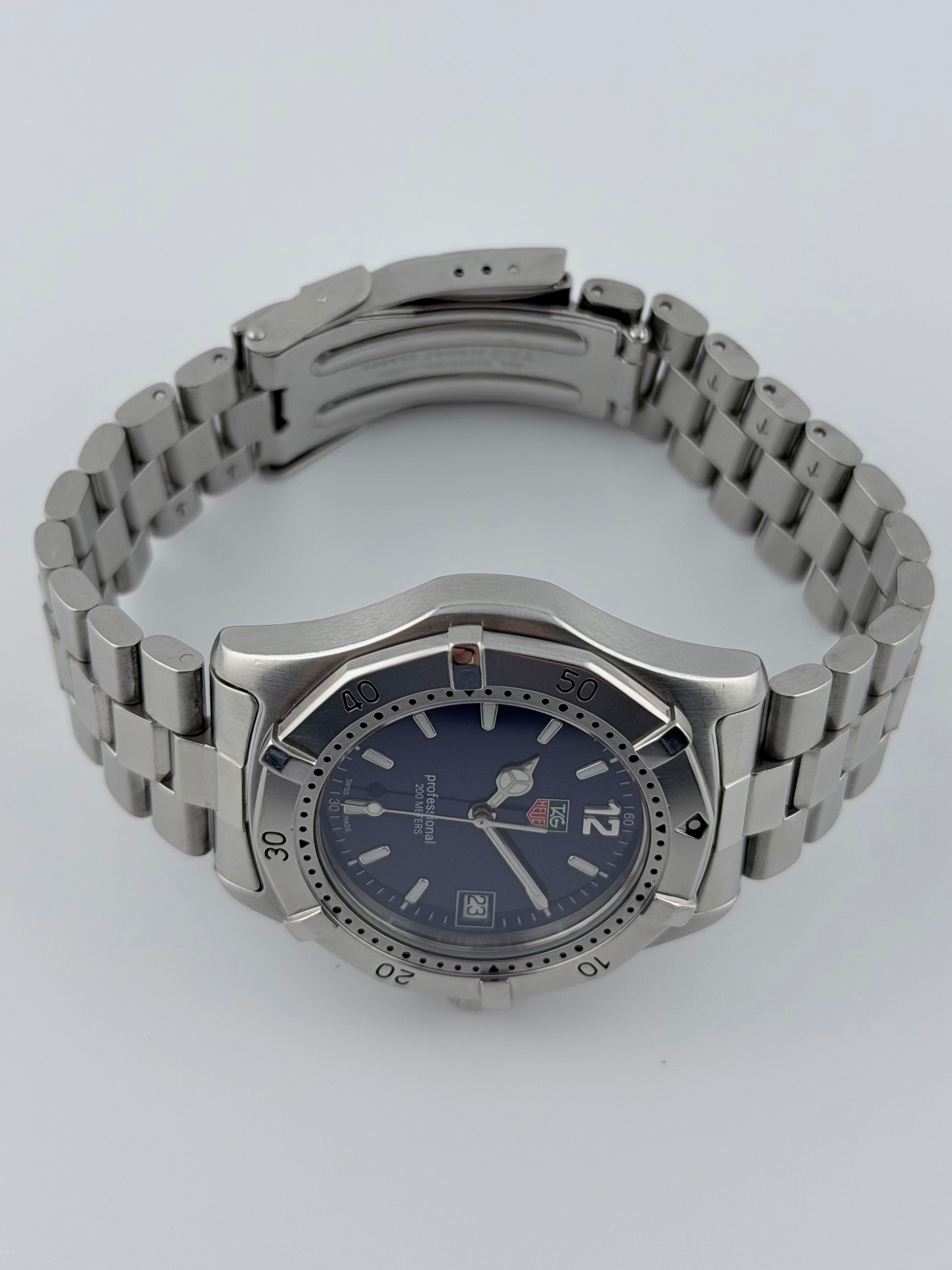 Tag Heuer Professional 200 Quartz Date - WK1113-0 – The Wrist Watcher
