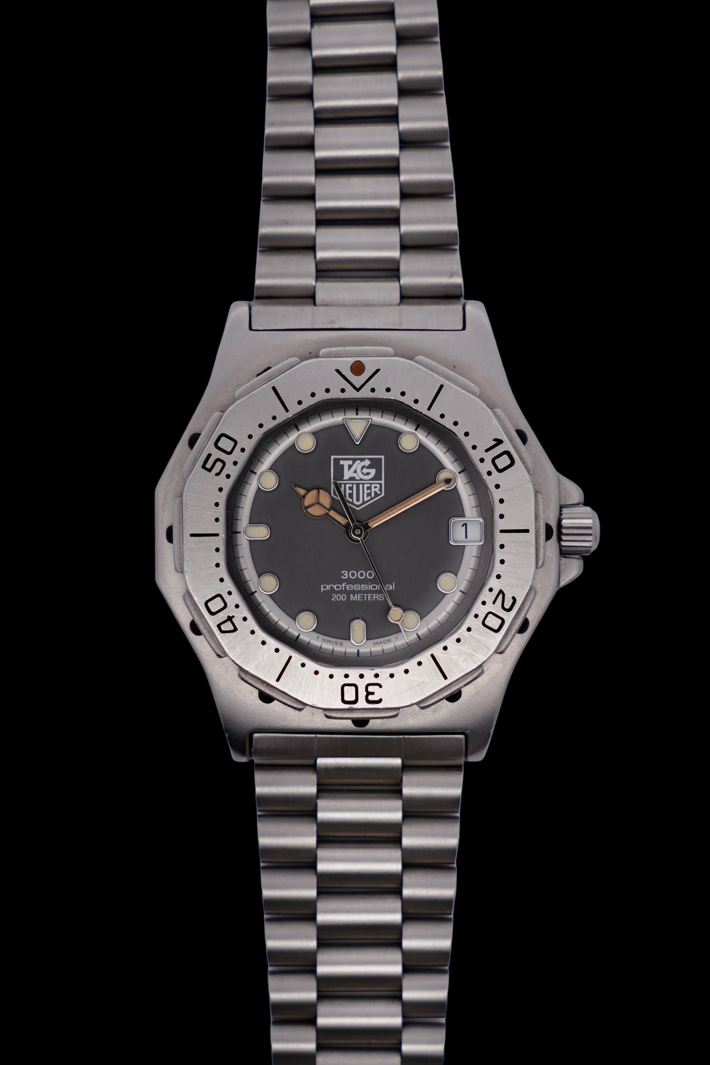Tag Heuer 3000 Professional 200m Quartz Date - 932.206