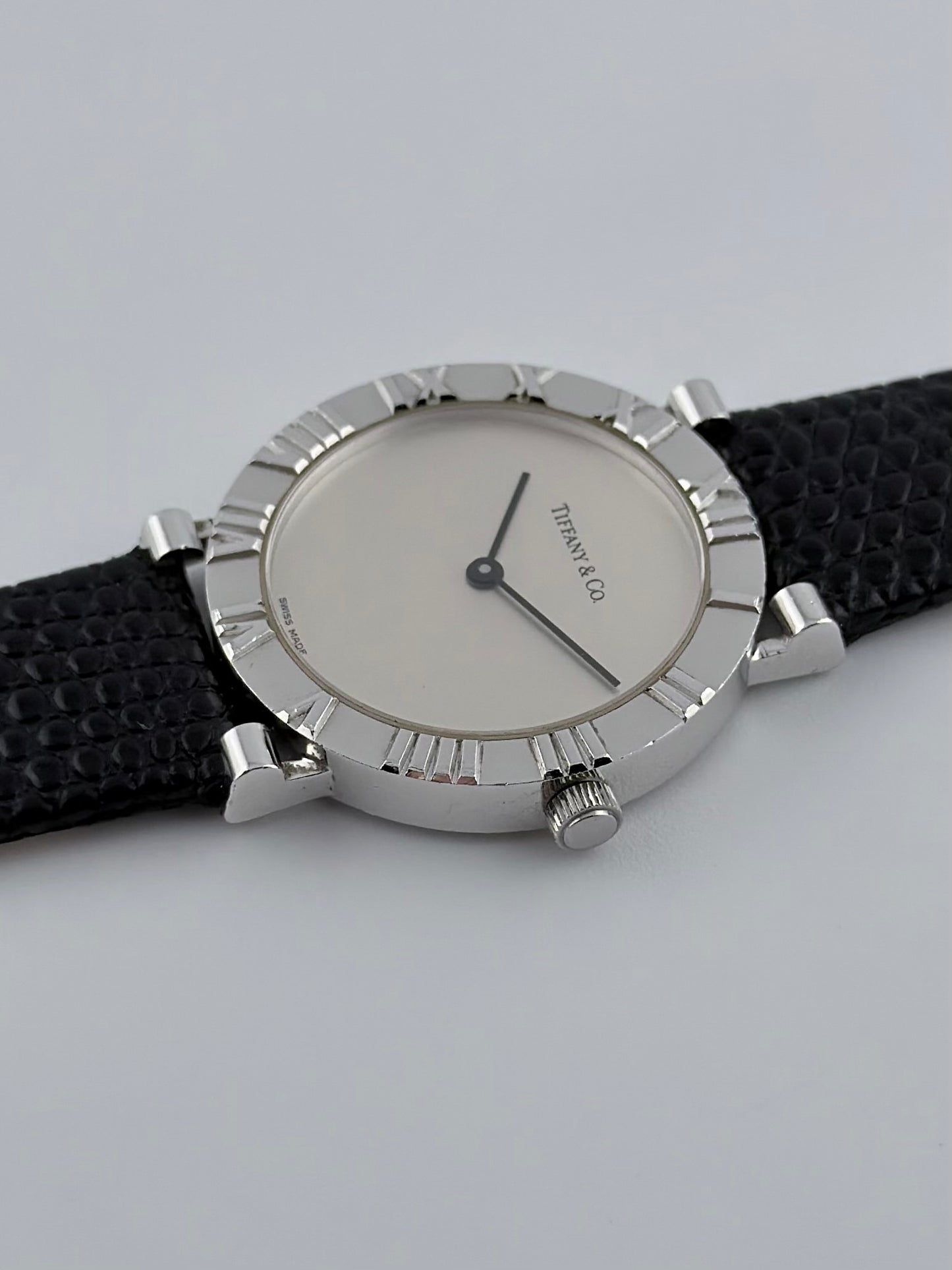 Tiffany & Co. Atlas M0640 - Unixex - Sterling Silver