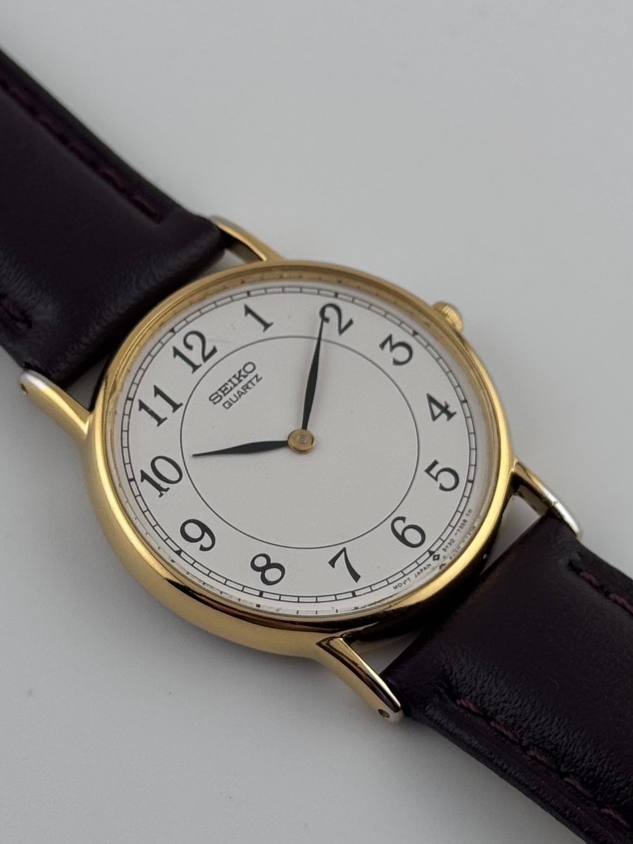 Seiko Quartz - 5Y30-7000