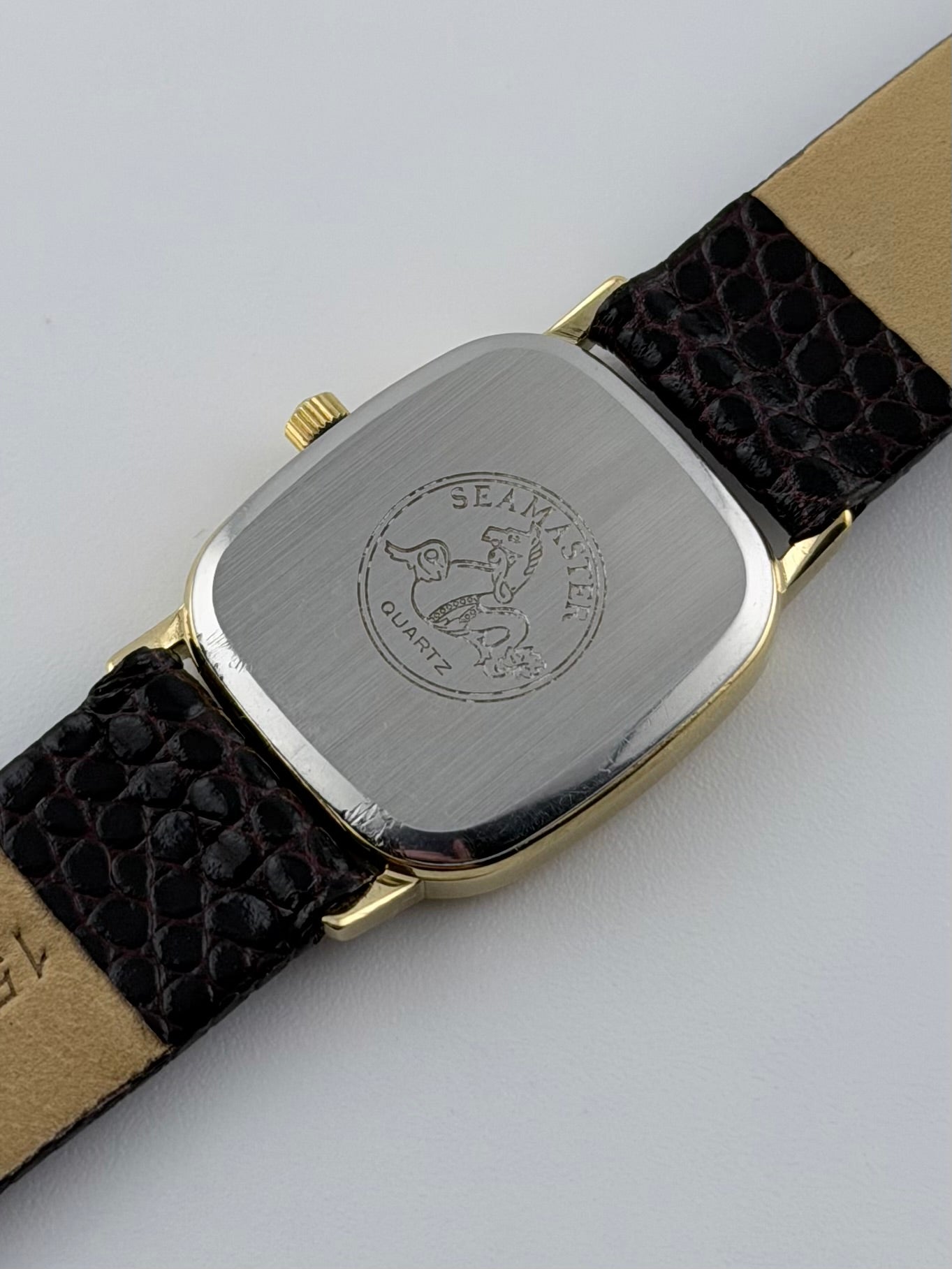 Omega Seamaster Quartz Date 596.0070 - Ladies