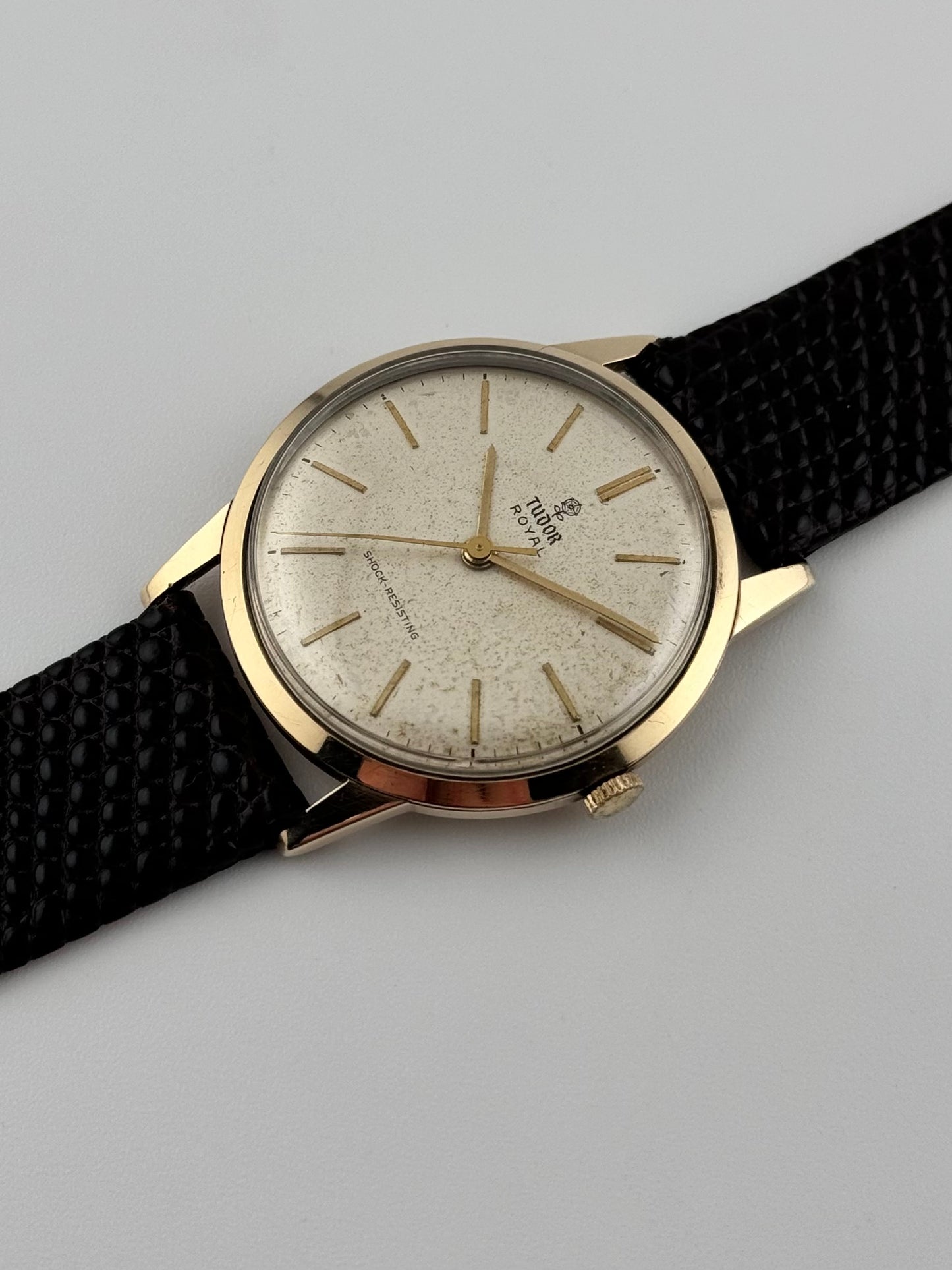 Tudor Royal 9ct Manual Wind - Jumbo