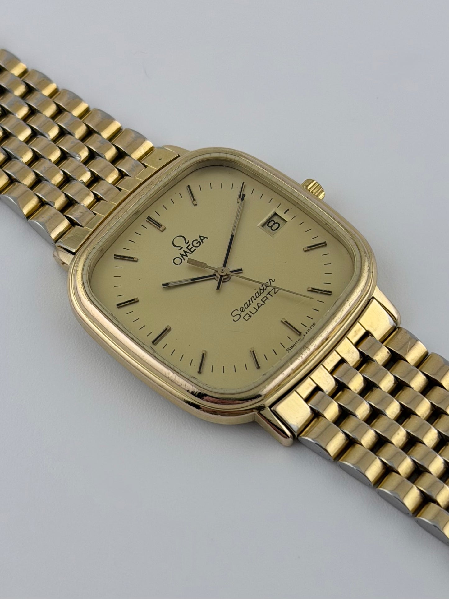 Omega Seamaster Quartz Date 196.0283