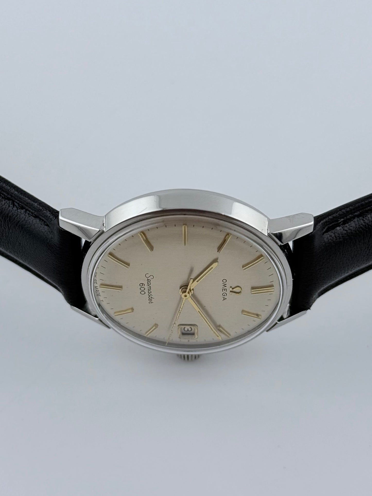 Omega Seamaster 600 Manual Wind - 136.011