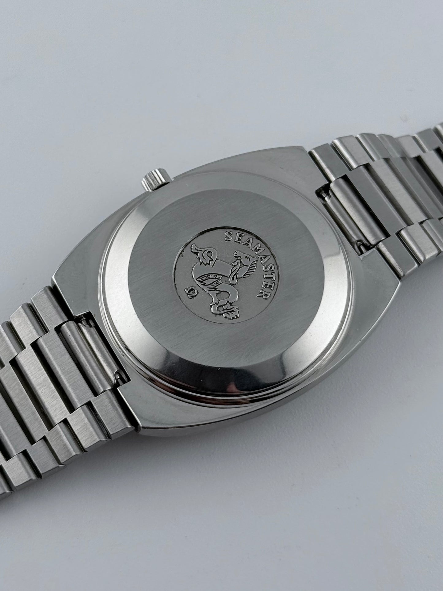 Omega Automatic Date 166.0206.1