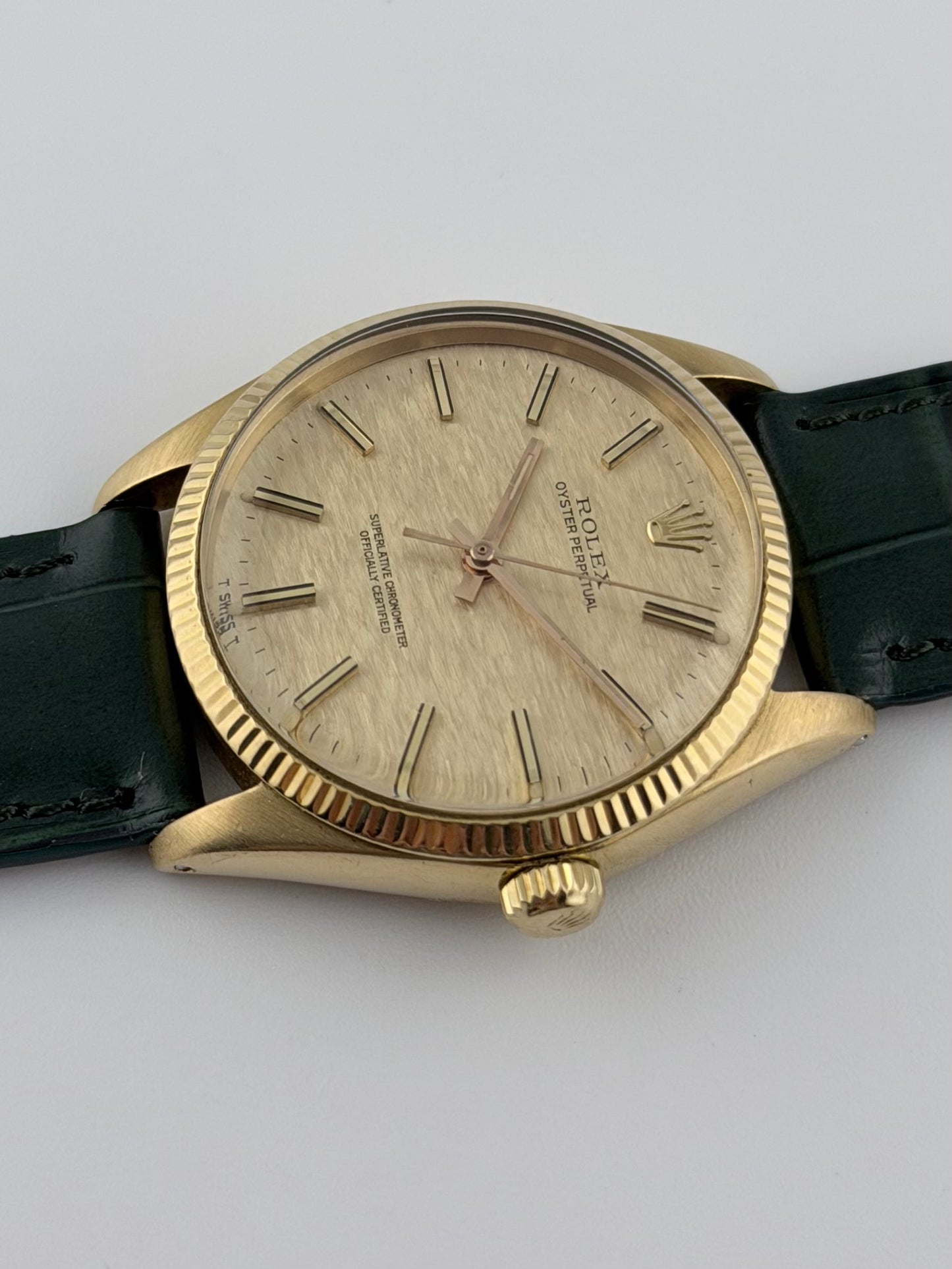 Rolex Oyster Perpetual Automatic - 1007 - 18kt Gold - Shantung Dial - Ultra Rare