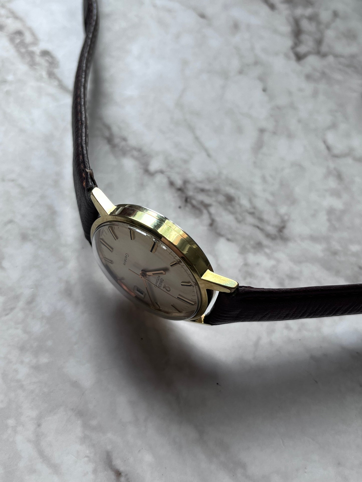Omega Geneve Automatic Date 166.070