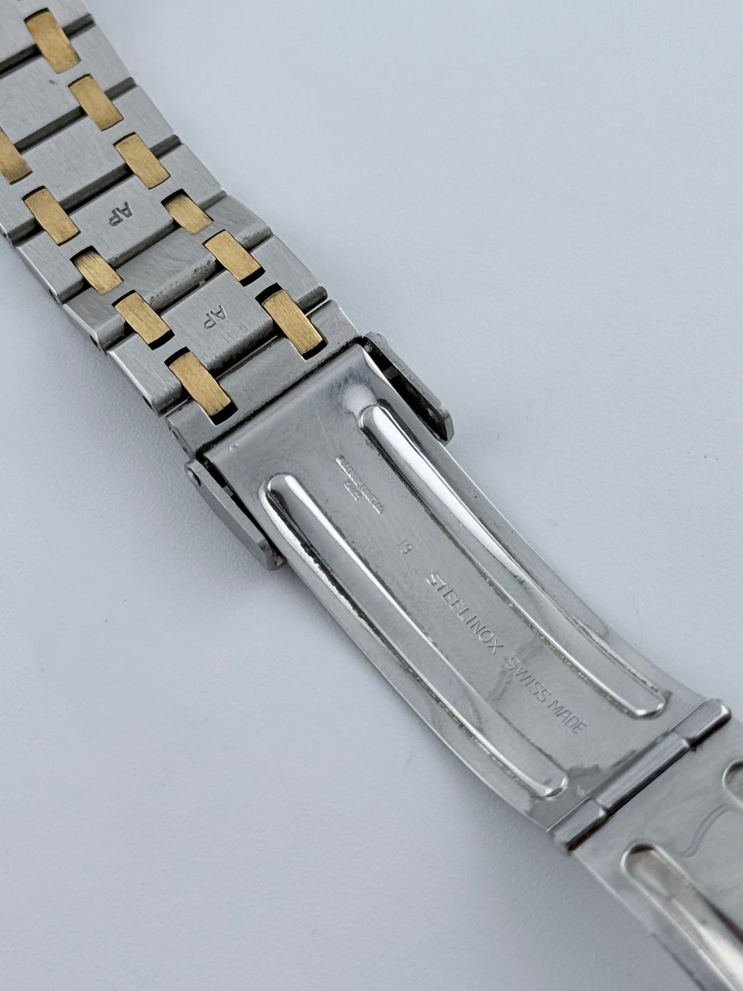 Audemars Piguet Royal Oak Jumbo - 56005 SA - Box and Papers
