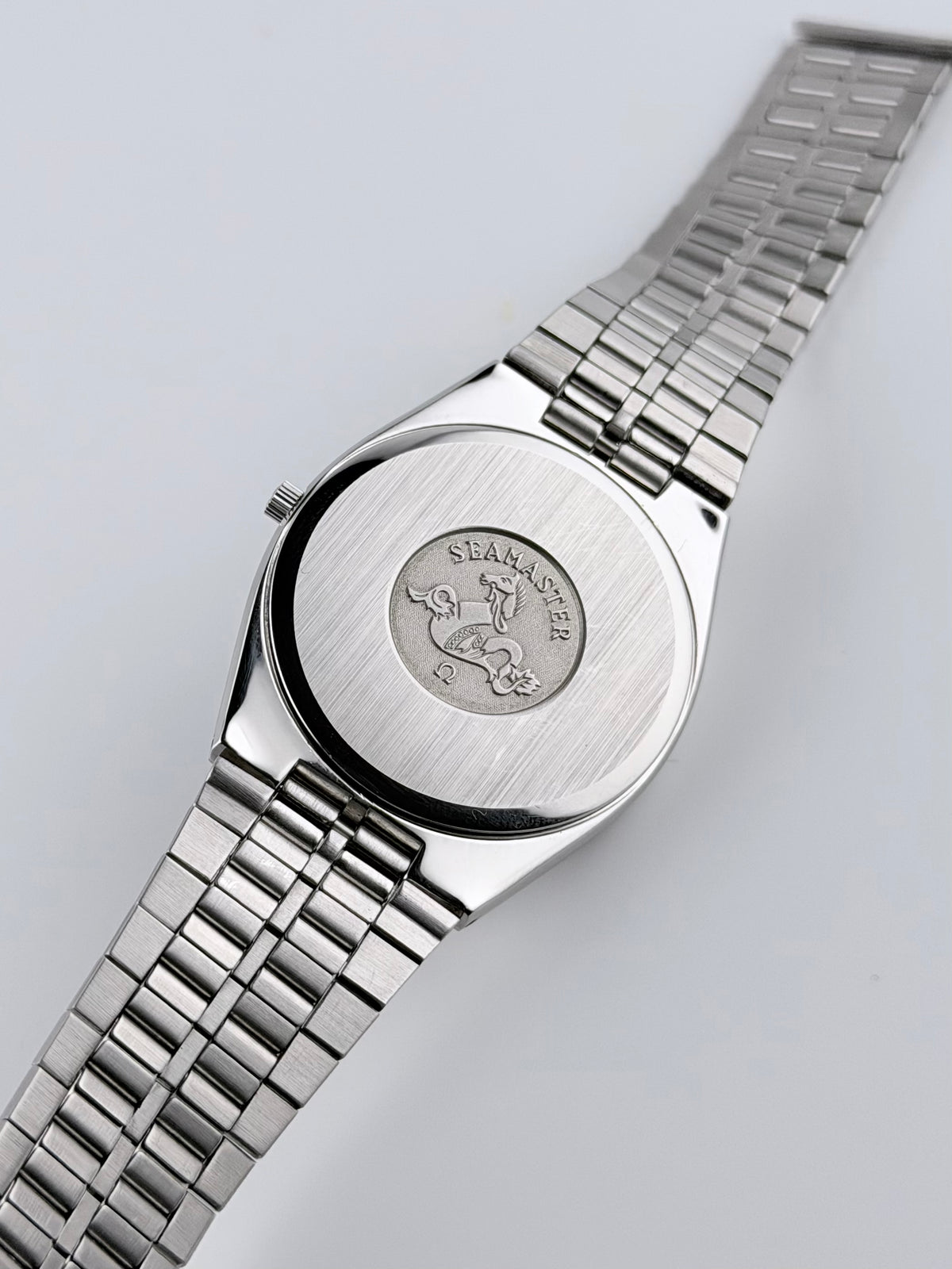 Omega Seamaster Quartz Date 196.0225 - Near mint!