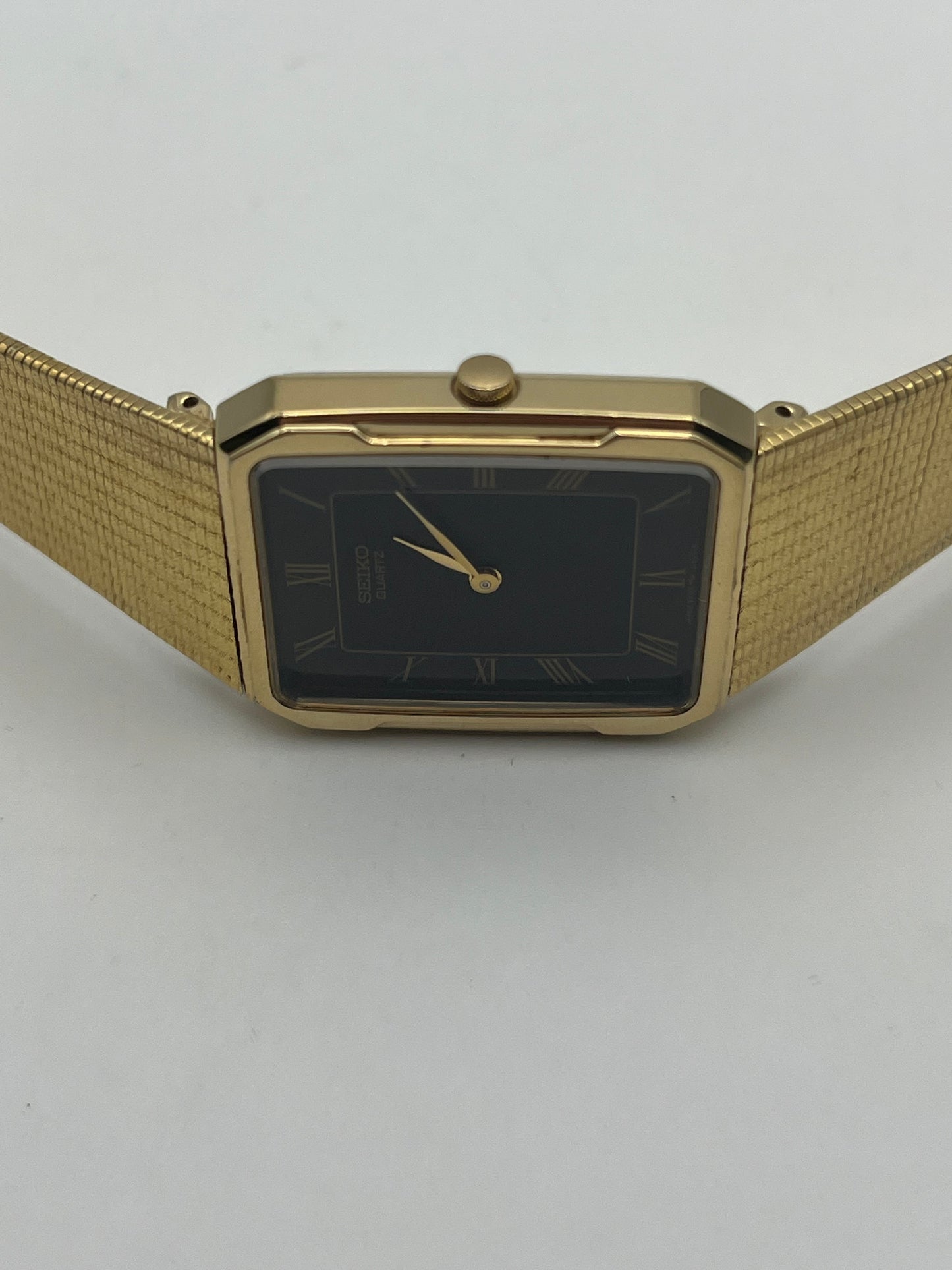 Seiko Tank Quartz - Box - 5Y30-5B40