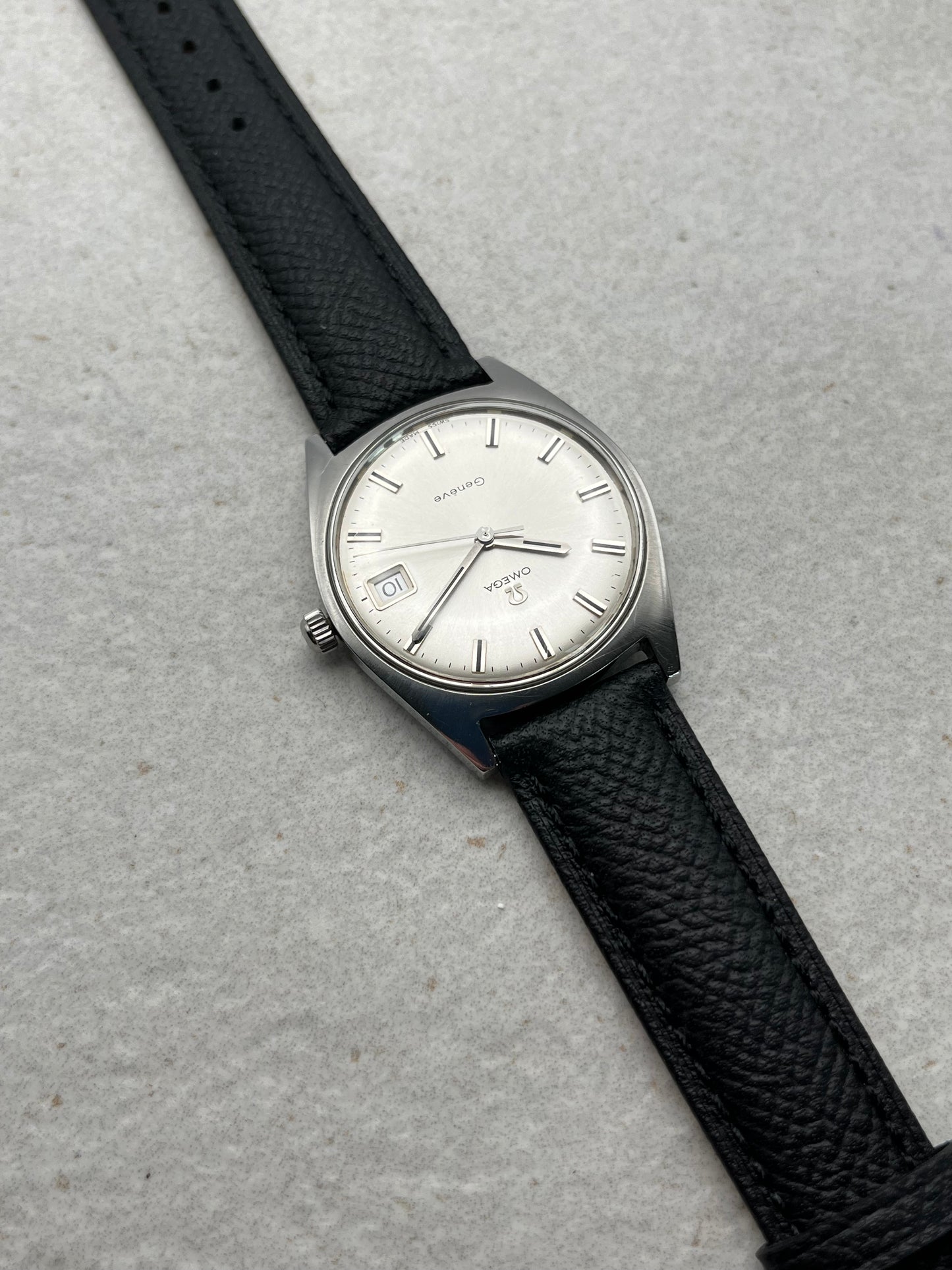 Omega Geneve Date Manual Wind 136.041 Original JDM Papers