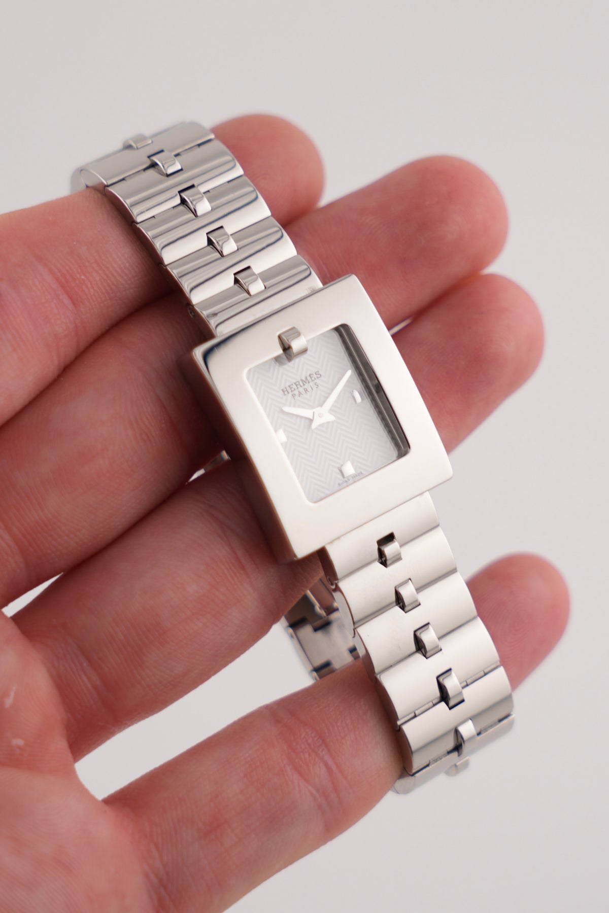 Hermes Paris Belt BE1.110 - White Chevron Dial - near mint