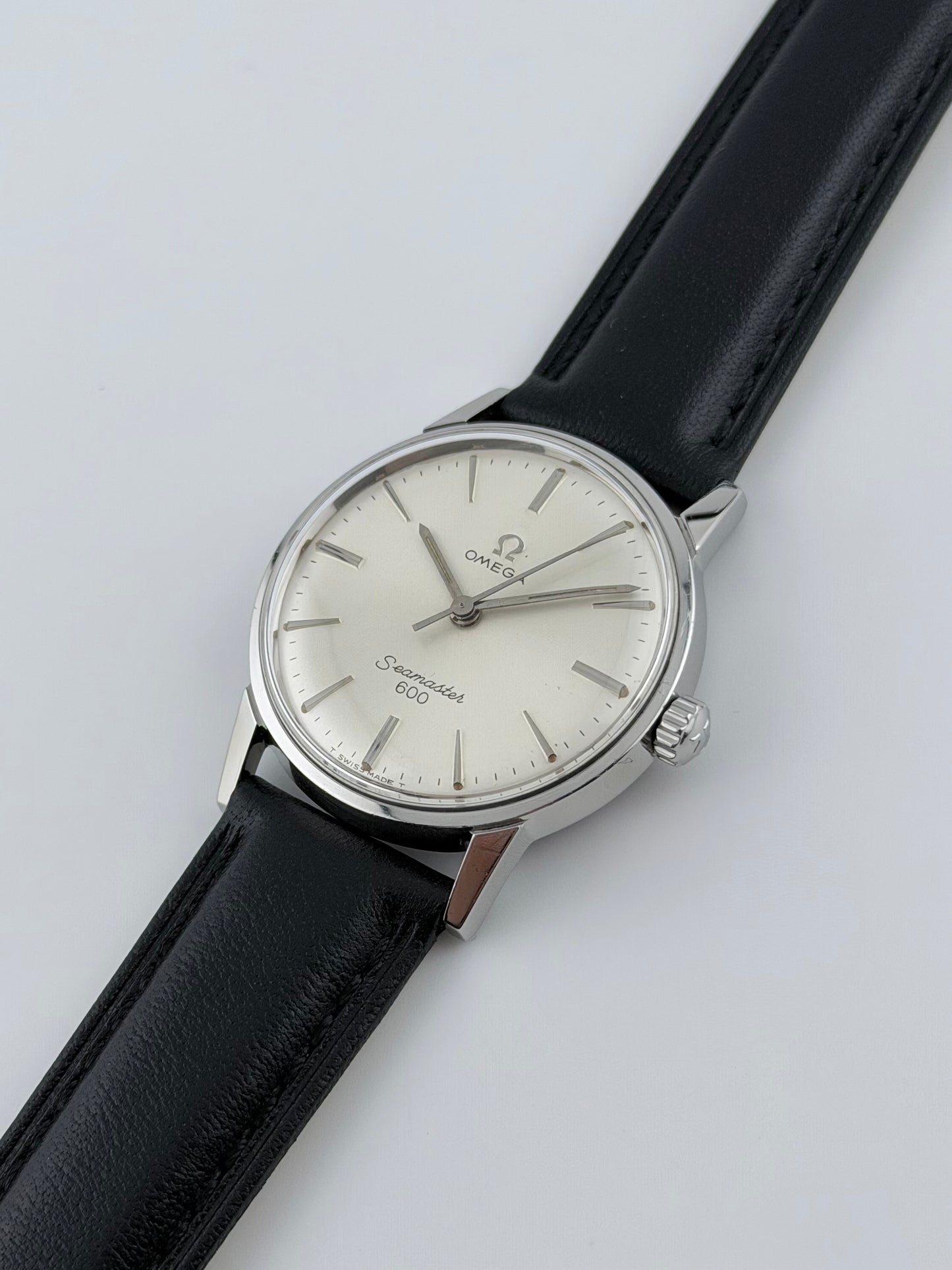 Omega Seamaster 600 Manual Wind 135.012