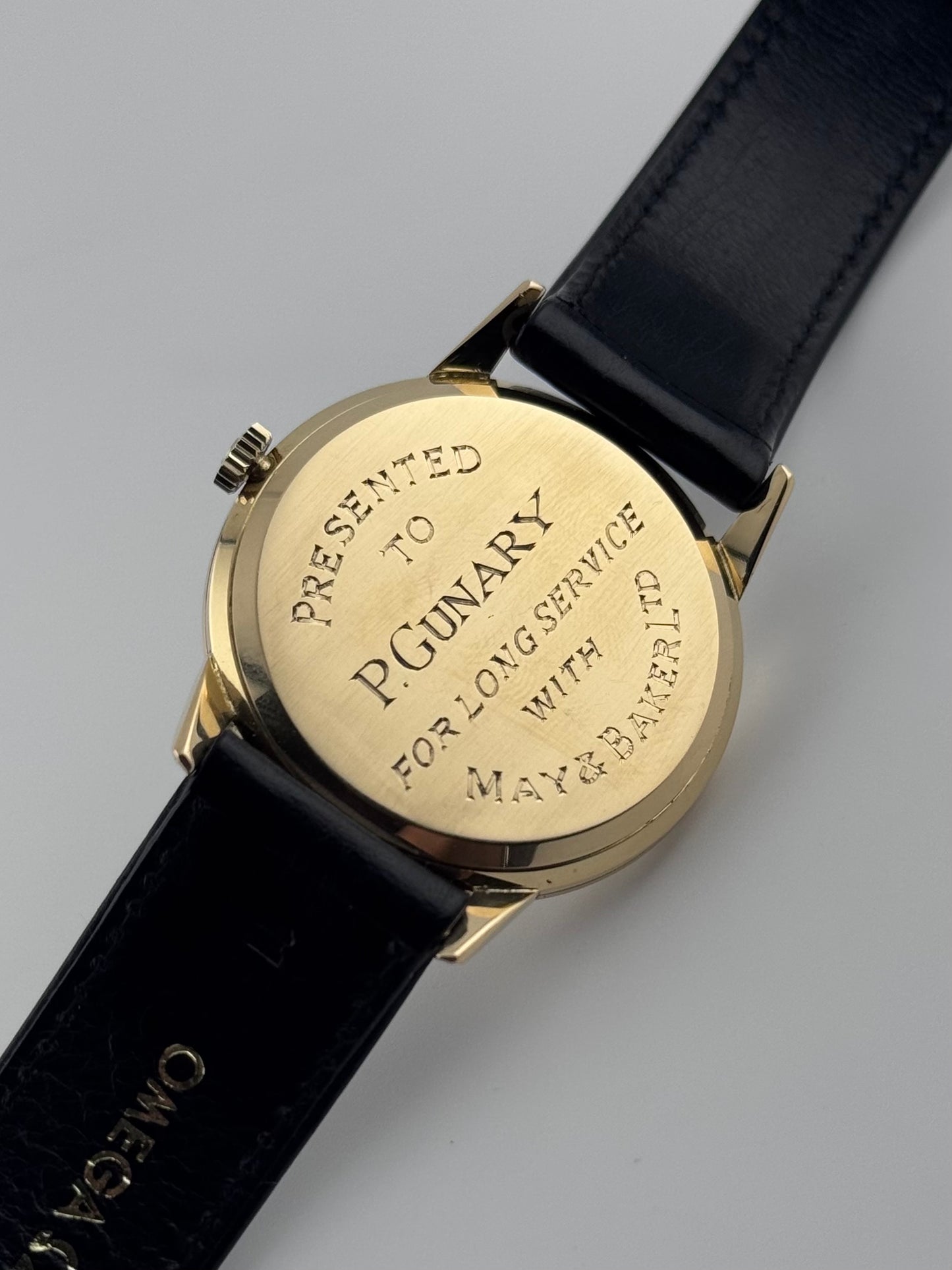 Omega Manual Wind  18ct Gold - 131.5418 - Box and Papers!