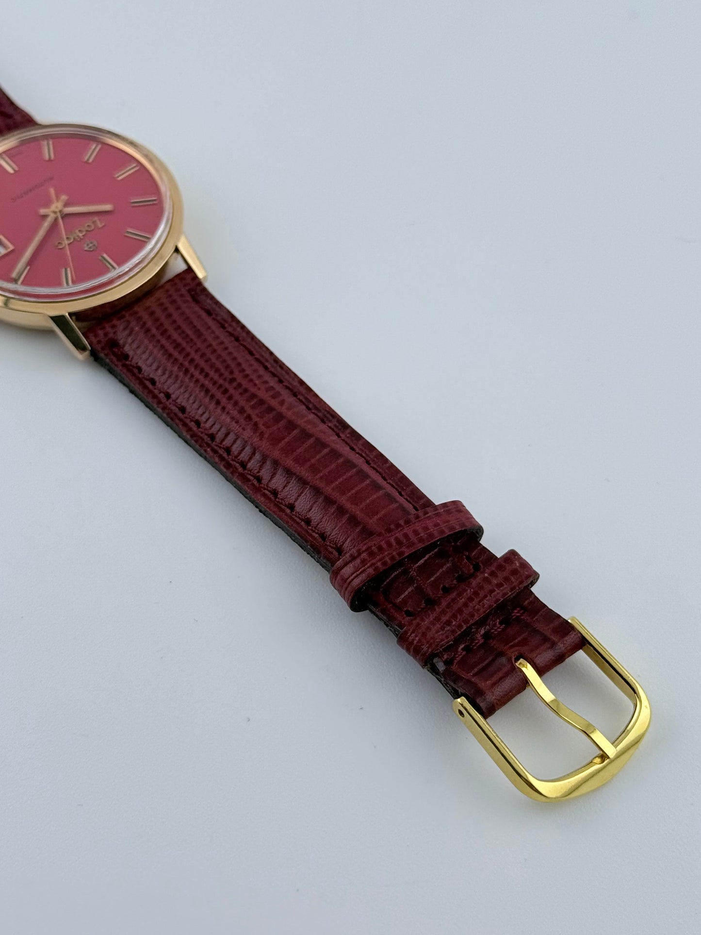 Zodiac Automatic Date Solid 18ct Gold - Ultra Rare Red Dial