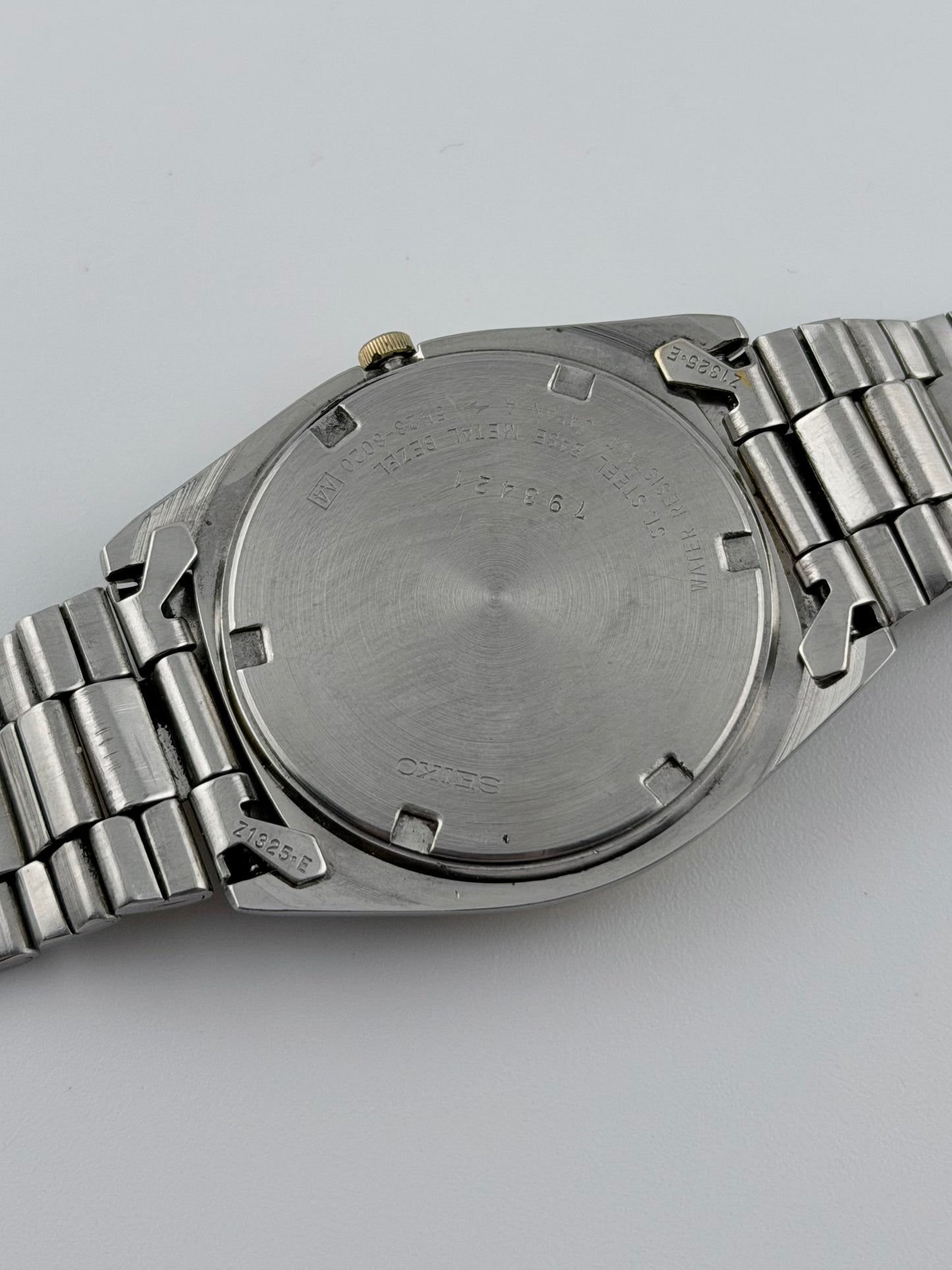 Seiko SQ Quartz Day-Date - 5H23-8020