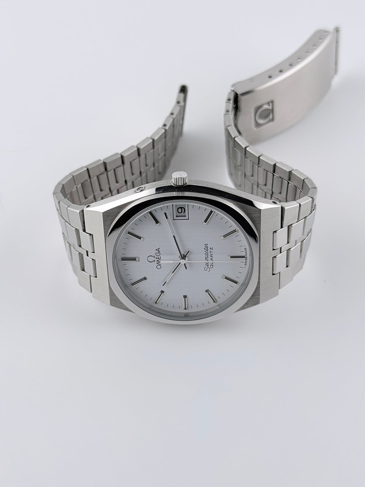 Omega Seamaster Quartz Date 196.0225 - Near mint!