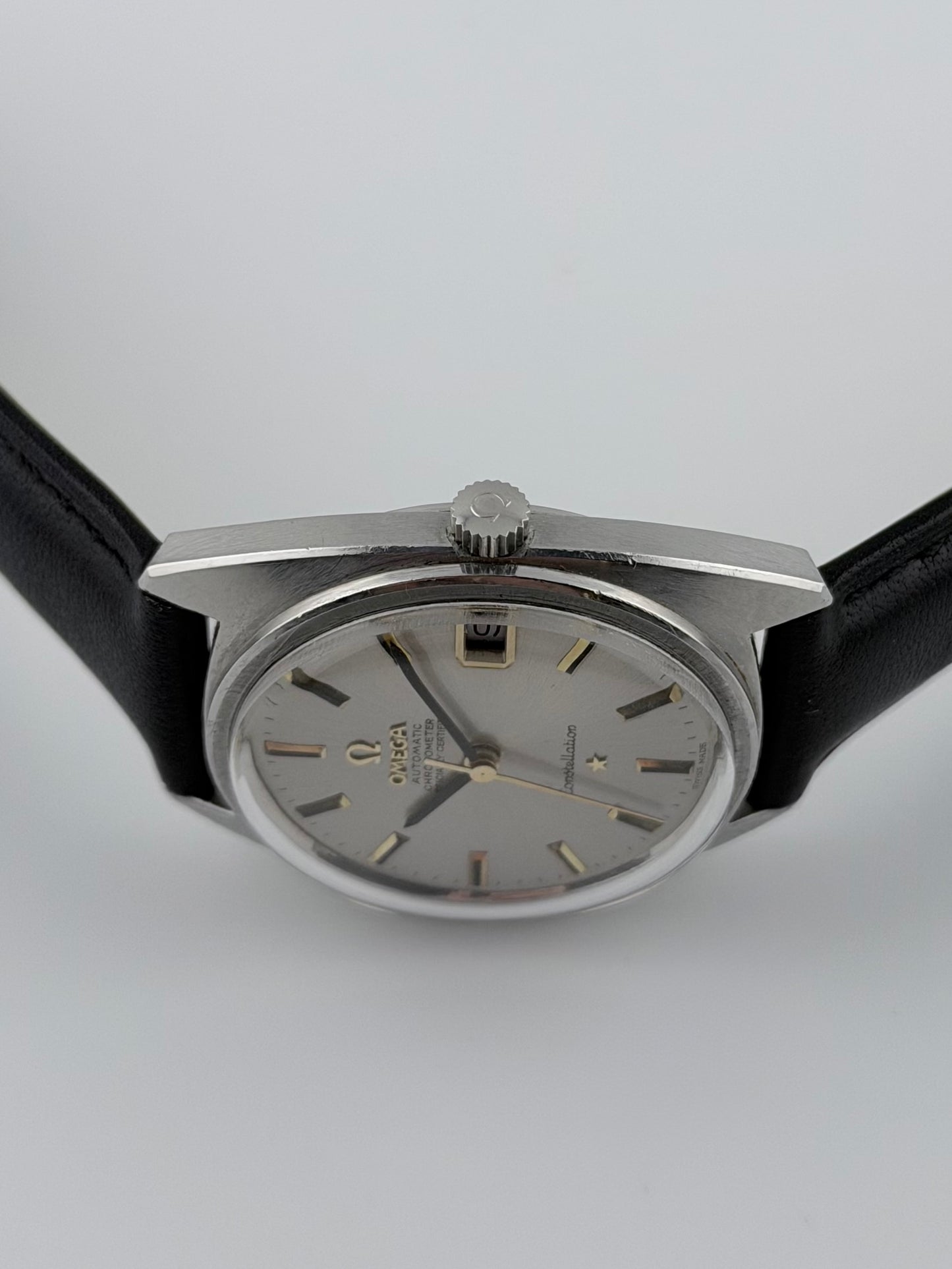 Omega Constellation Chronometer Automatic Date 168.017 Full Box and Papers