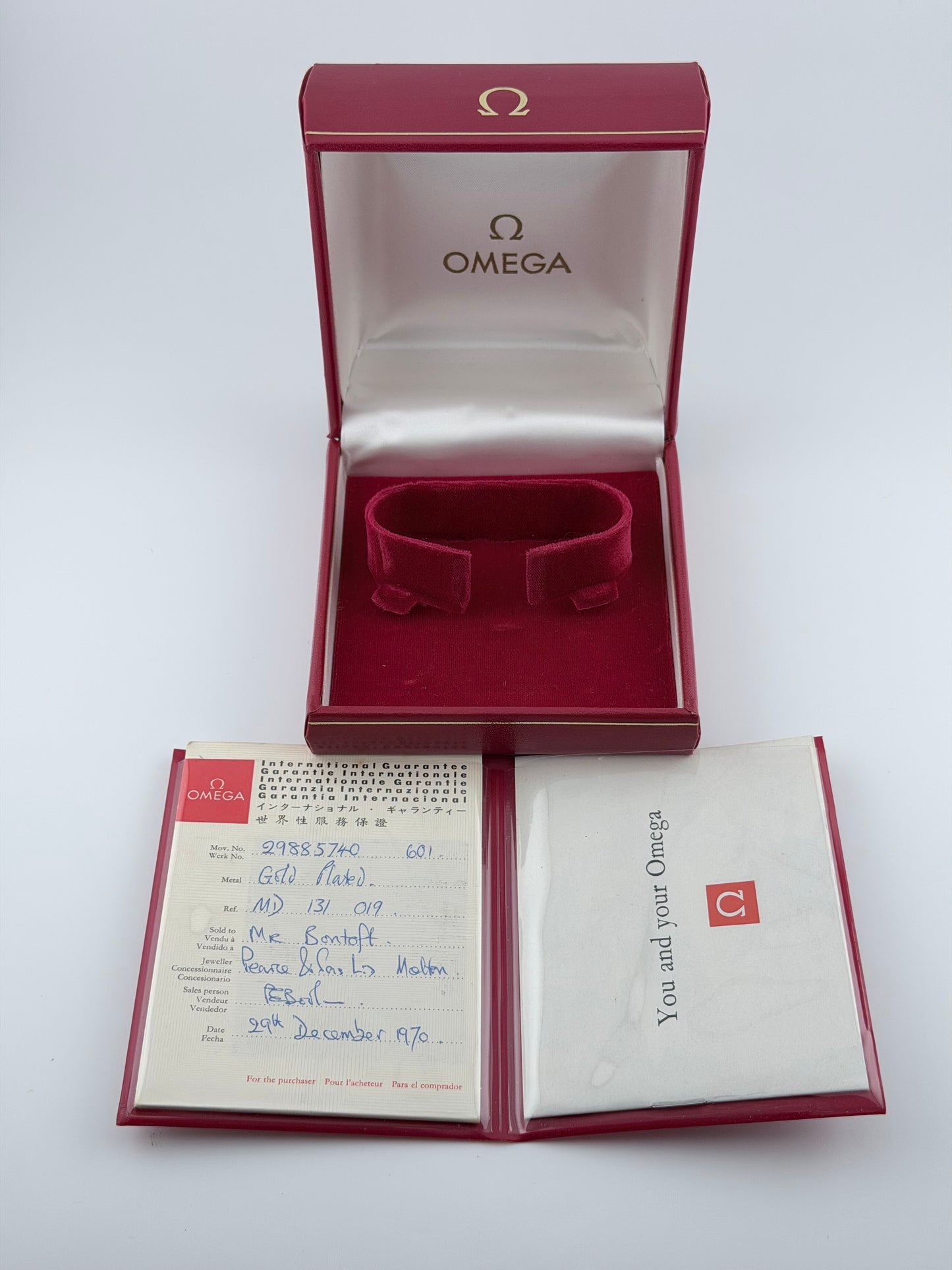 Omega Geneve Manual Wind 131.019 - Complete Set! - Box, Wallet, Papers