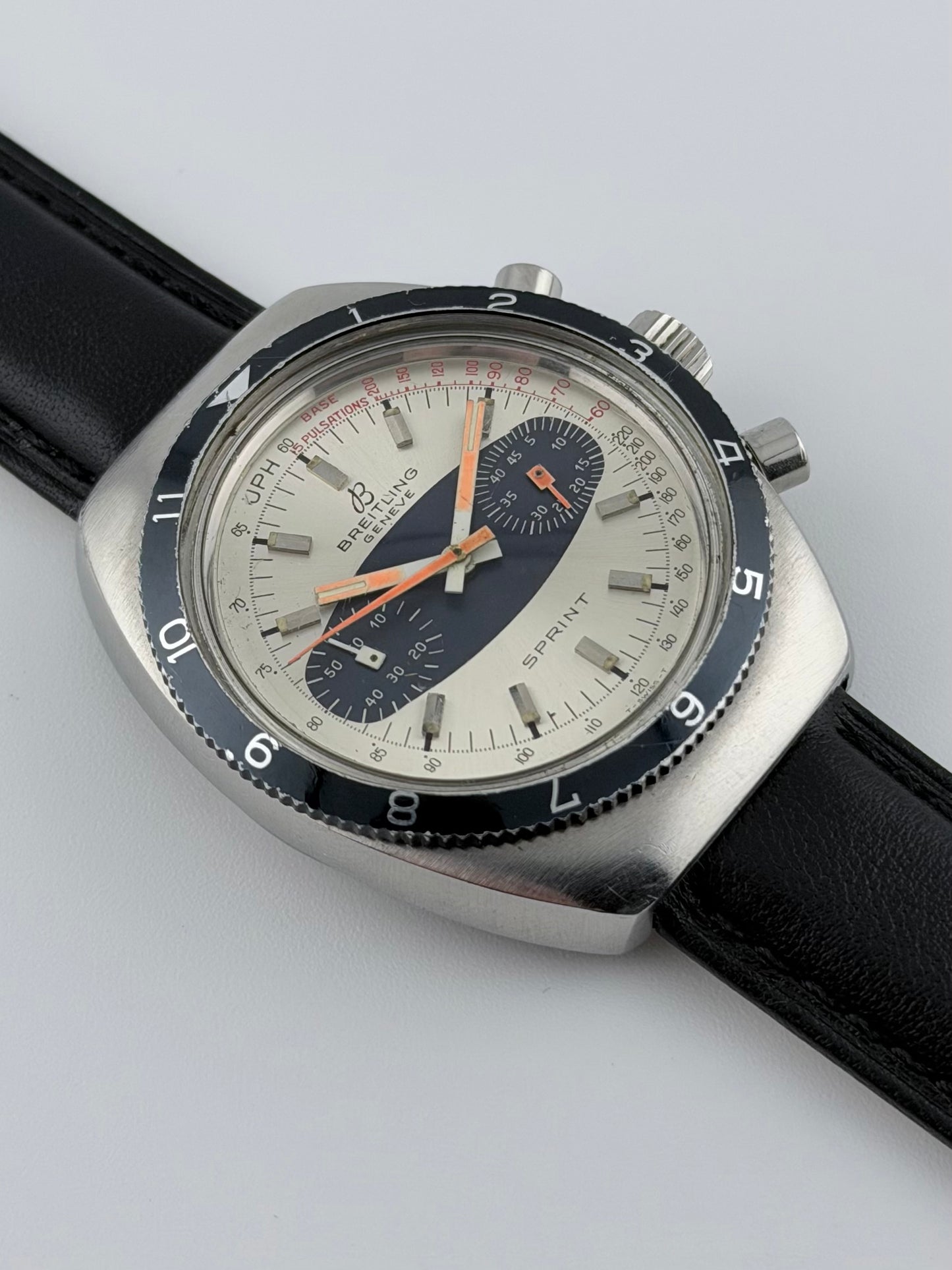 Breitling Geneve Sprint Chronograph - Manual Wind - 2212