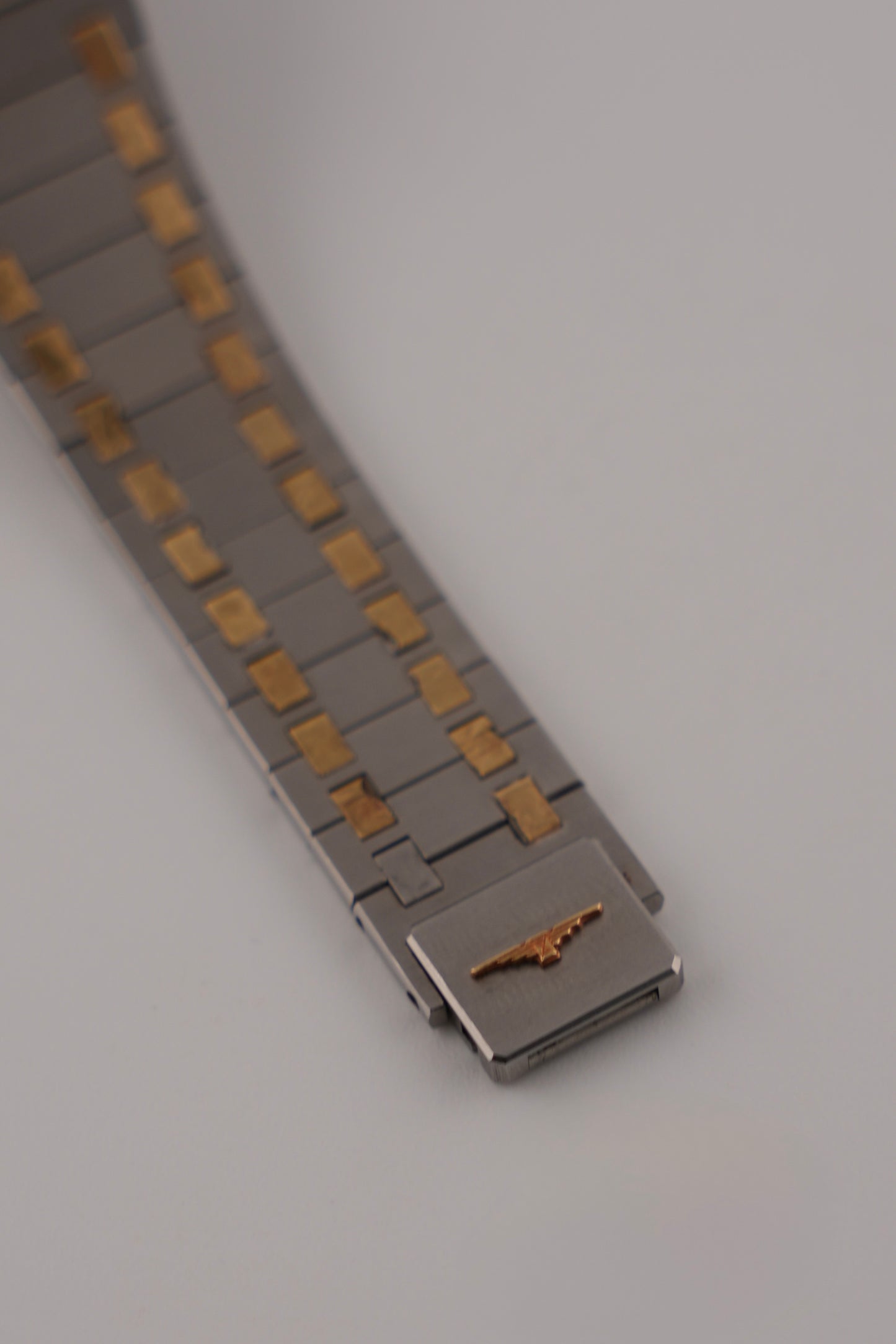 Longines Quartz Date - 950.3683 - Two-tone - Integrated Bracelet