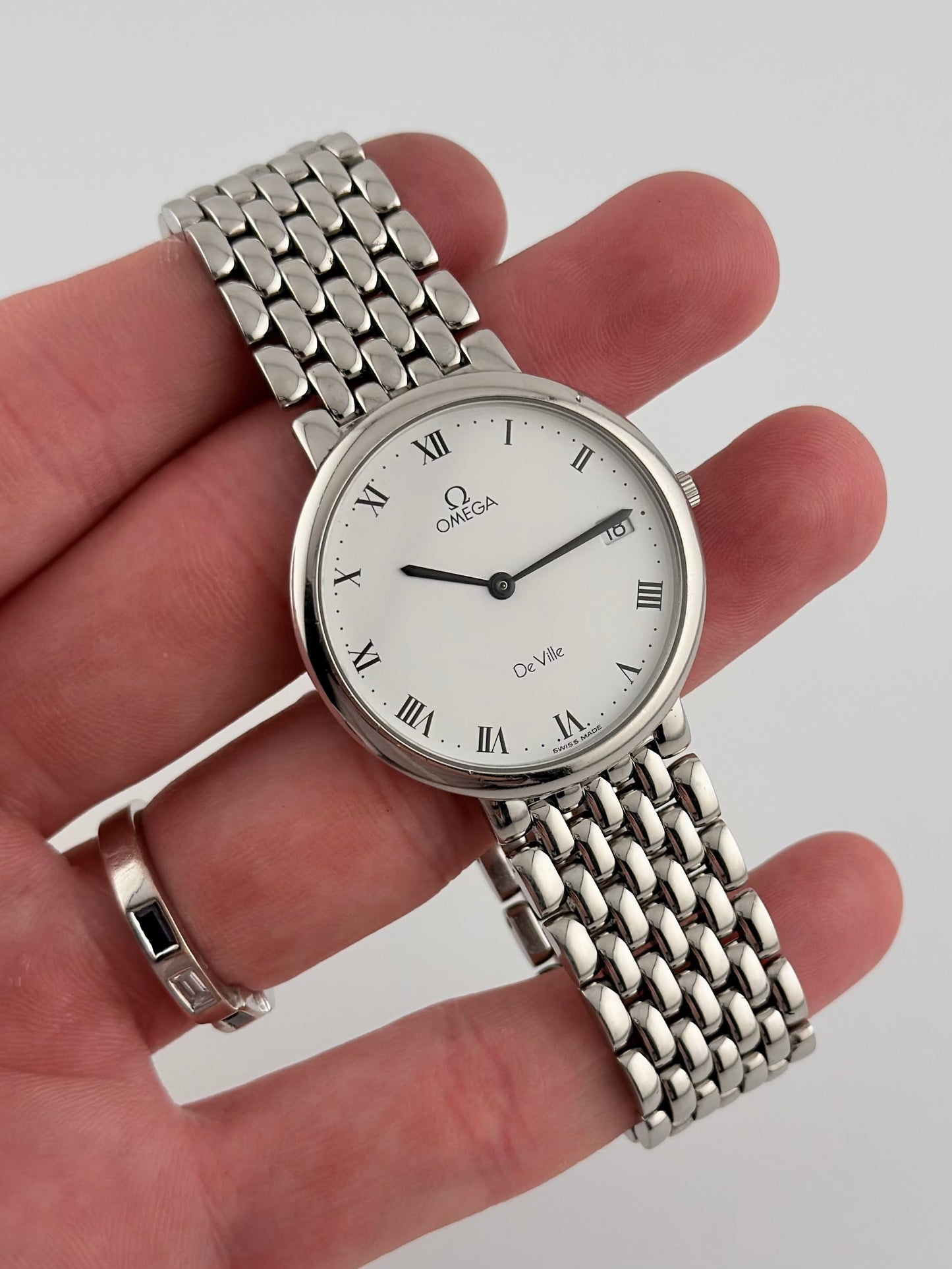 Omega De Ville Quartz Date 396.2432  - Original bracelet