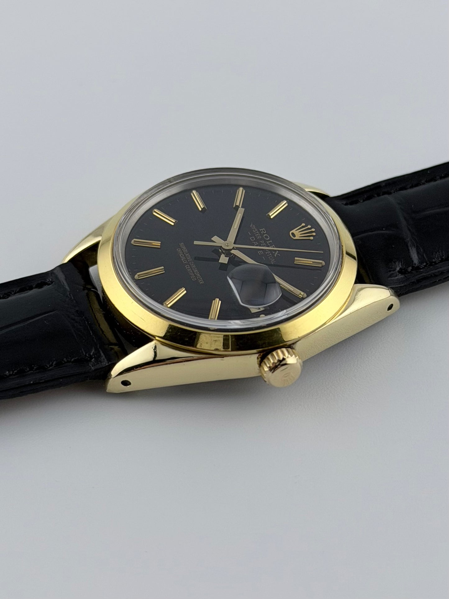 Rolex Oyster Perpetual Date Automatic - 15505 - Rare Black Dial