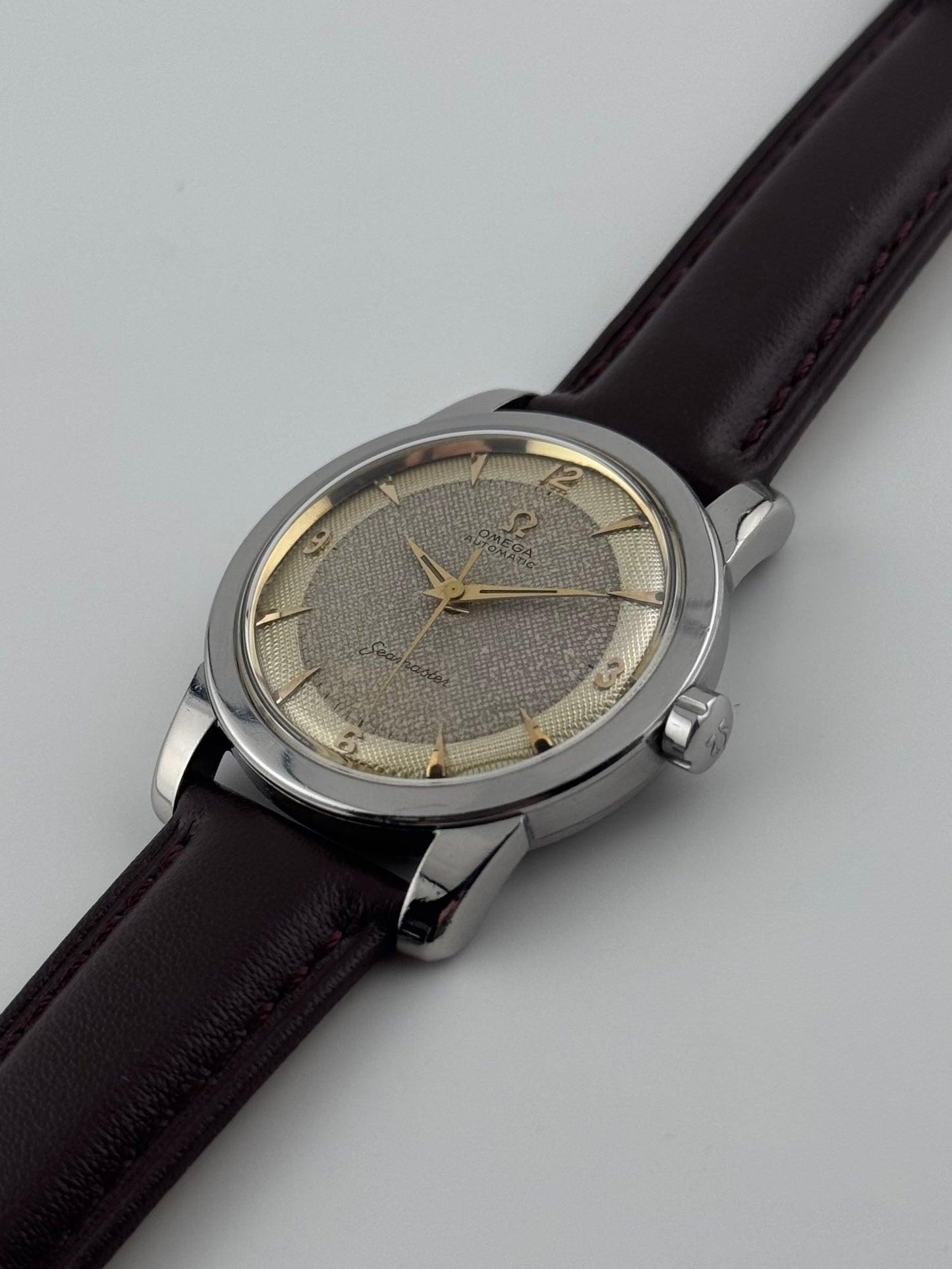Omega Seamaster Automatic Bumper - 2577-9 SC - Very Rare Dial