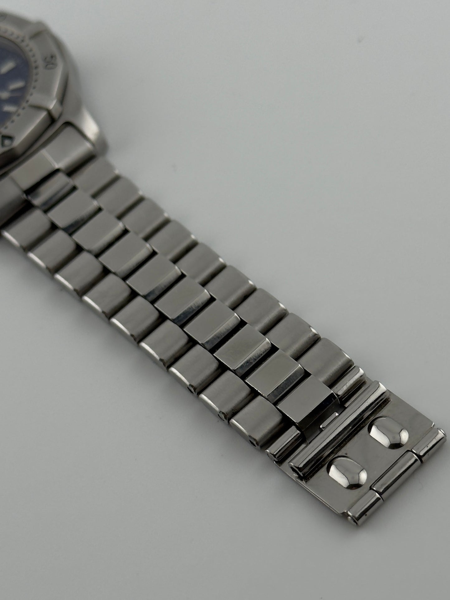 Tag Heuer Professional 200 Quartz Date - WK1213-0
