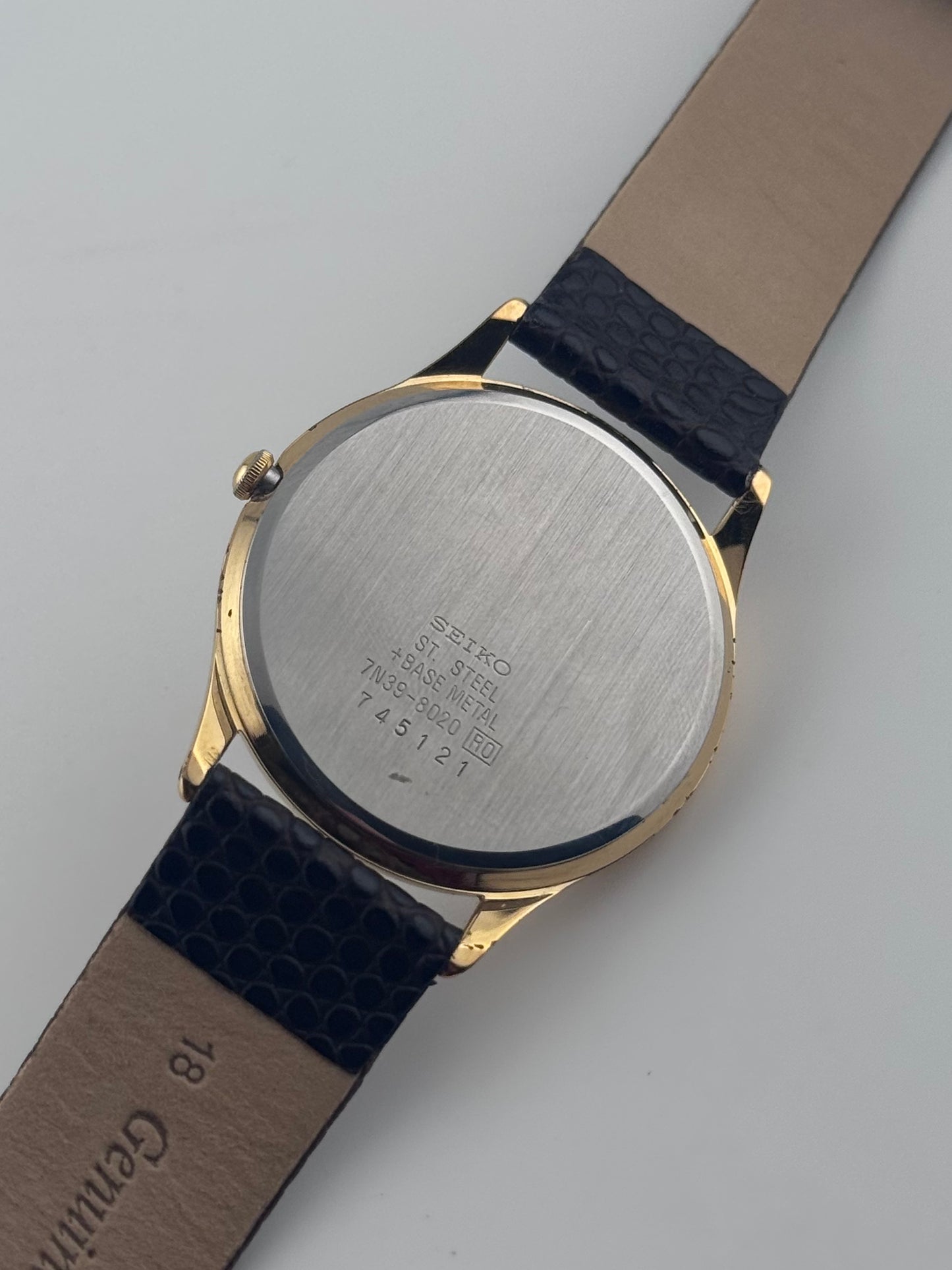 Seiko Quartz Date Box and Papers! - 7N39-8020