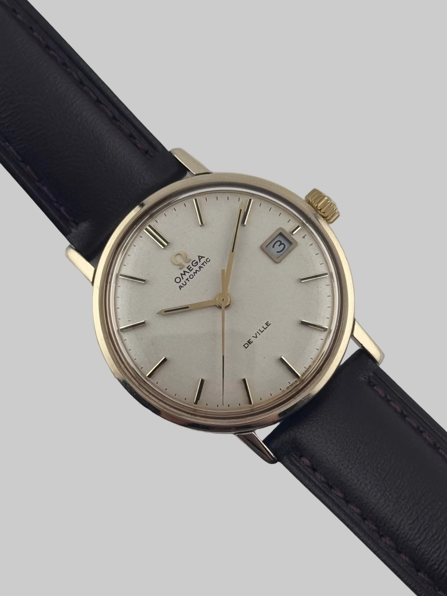 Omega De Ville Automatic Date 166.5020 - 9ct Solid Gold - Box and Papers!
