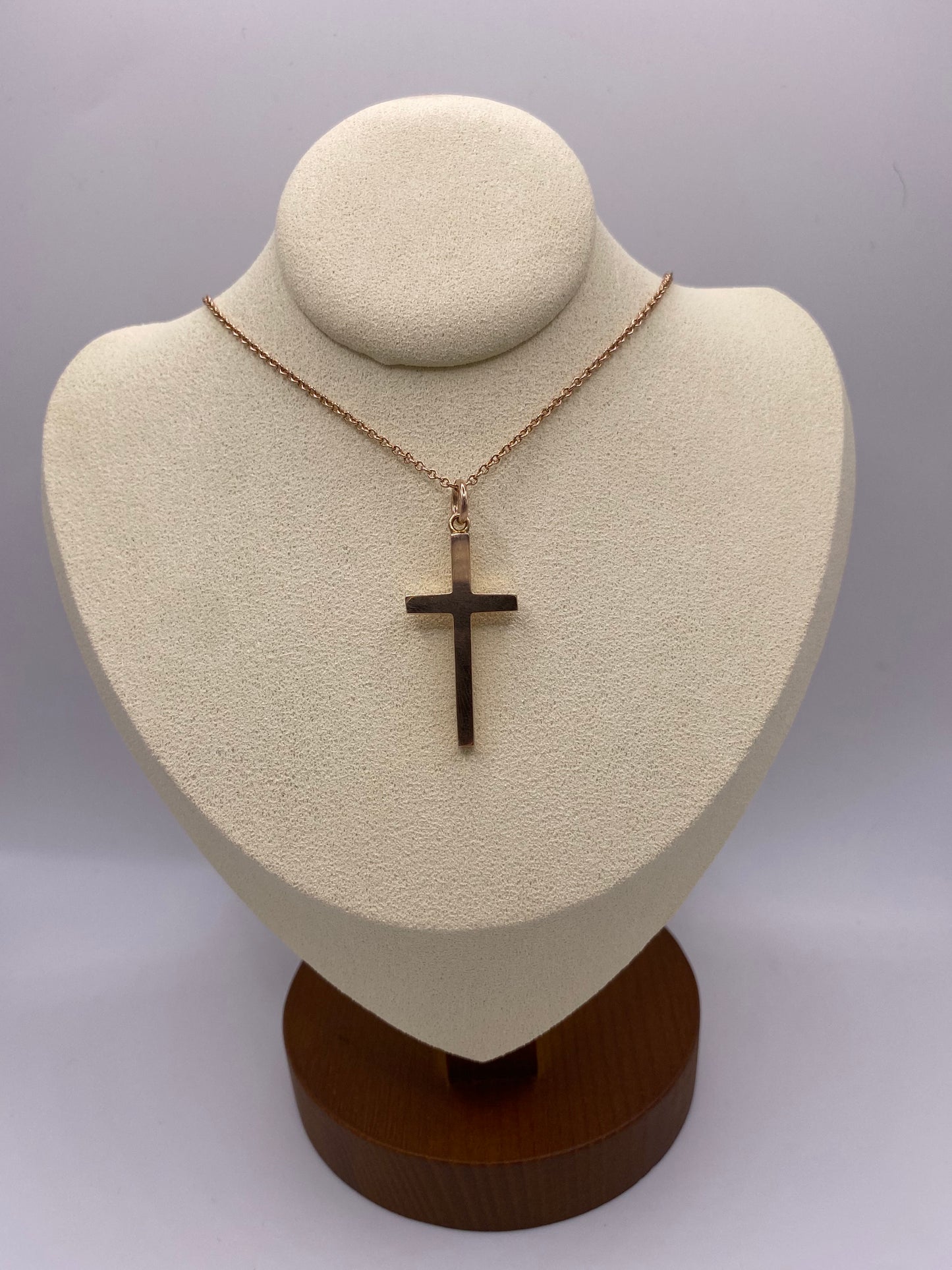 9ct Gold Cross Pendant with 9ct Gold Chain