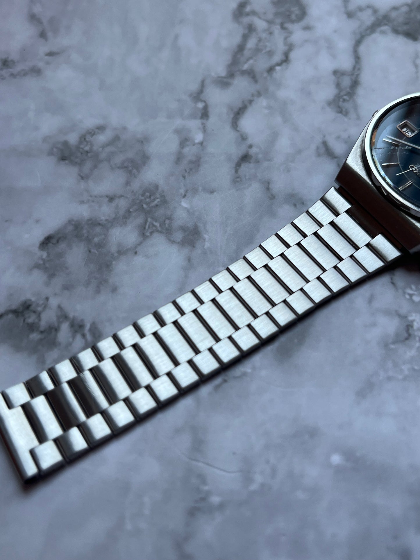 Seiko SQ Quartz 8222-708A