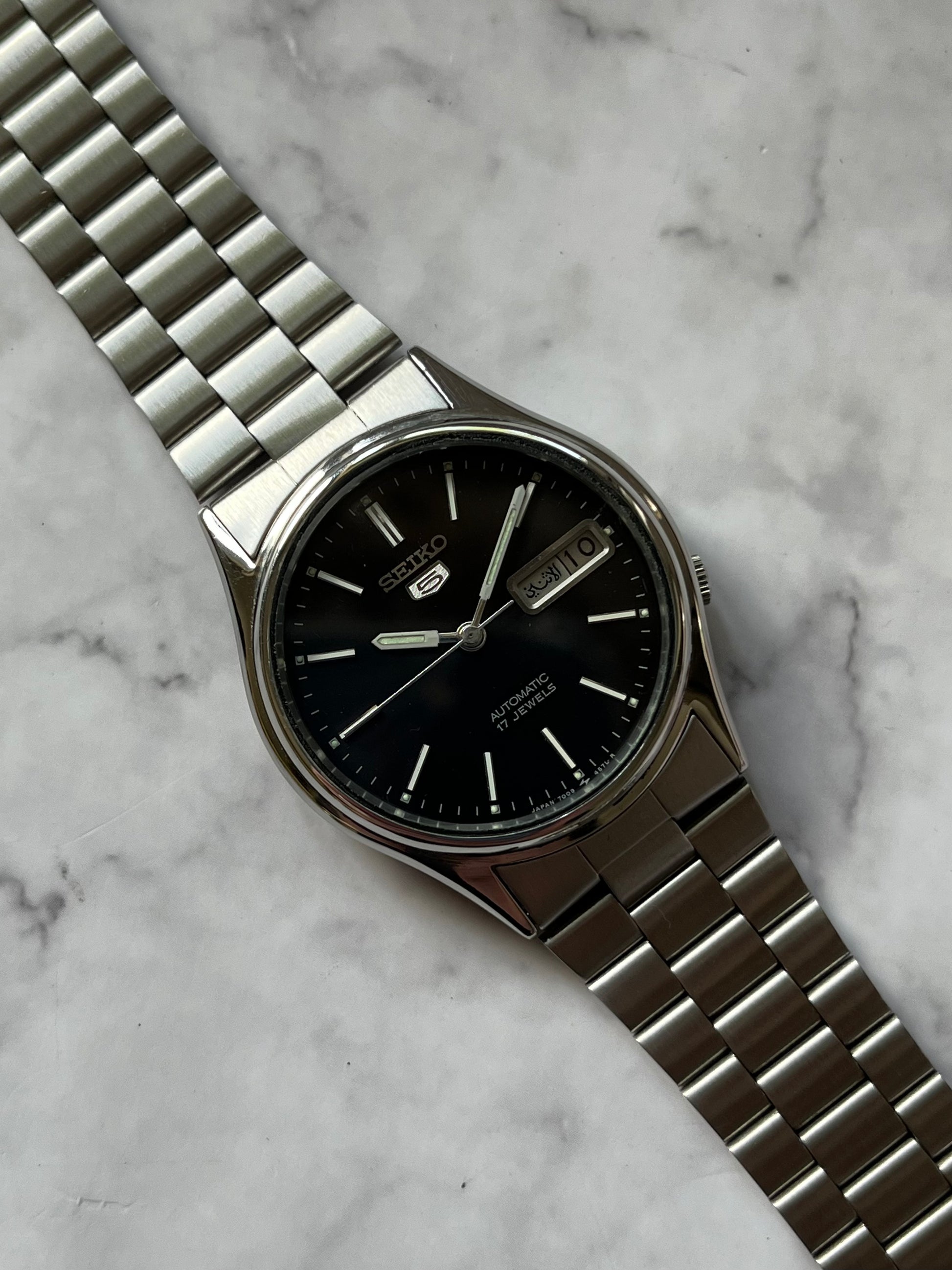 Seiko Automatic 7009-3101 Arabic Day-Date – The Wrist Watcher