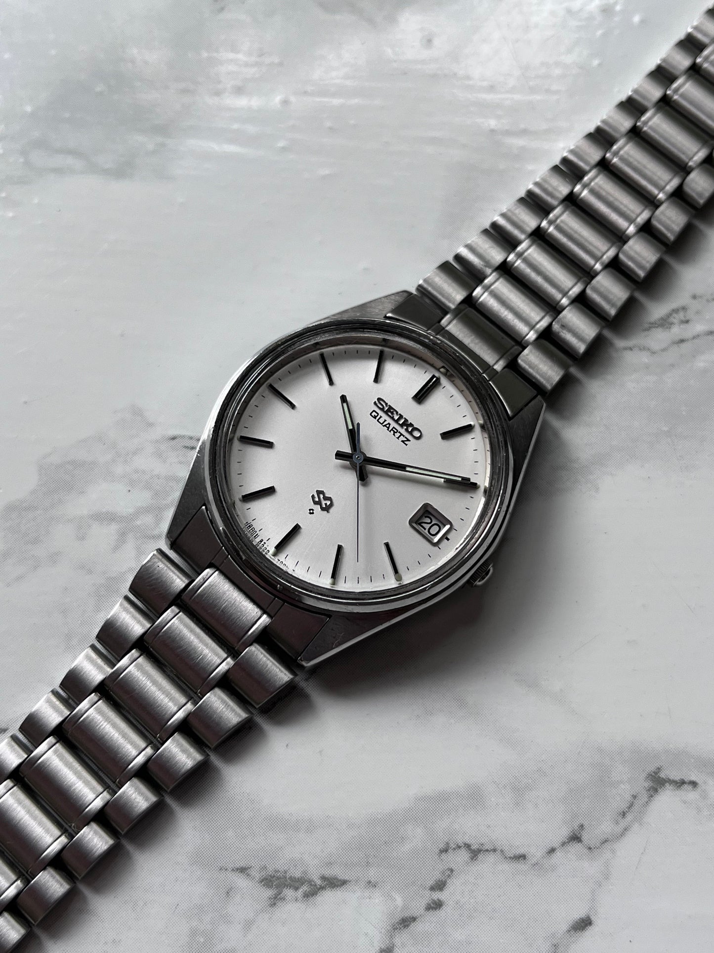 Seiko SQ Quartz 8222-7000