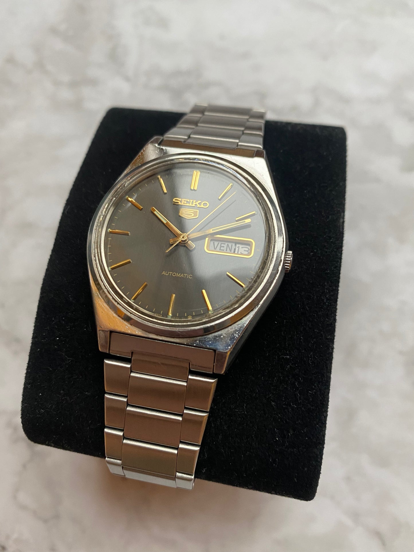 Seiko 5 Day-Date