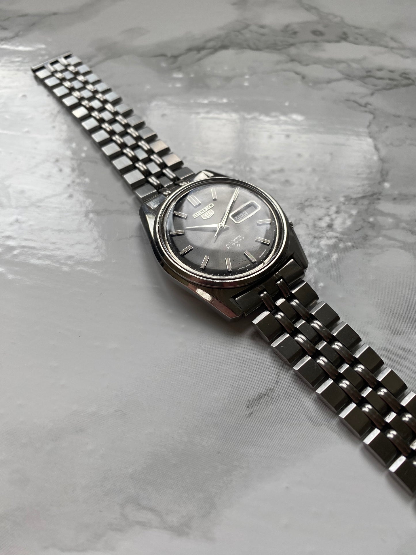 Seiko 5 Day-Date 6119-8093